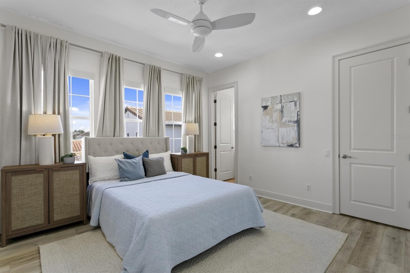 Single Family Residence at 6123 YEATS MANOR DR, TAMPA, photo 35 of 52
