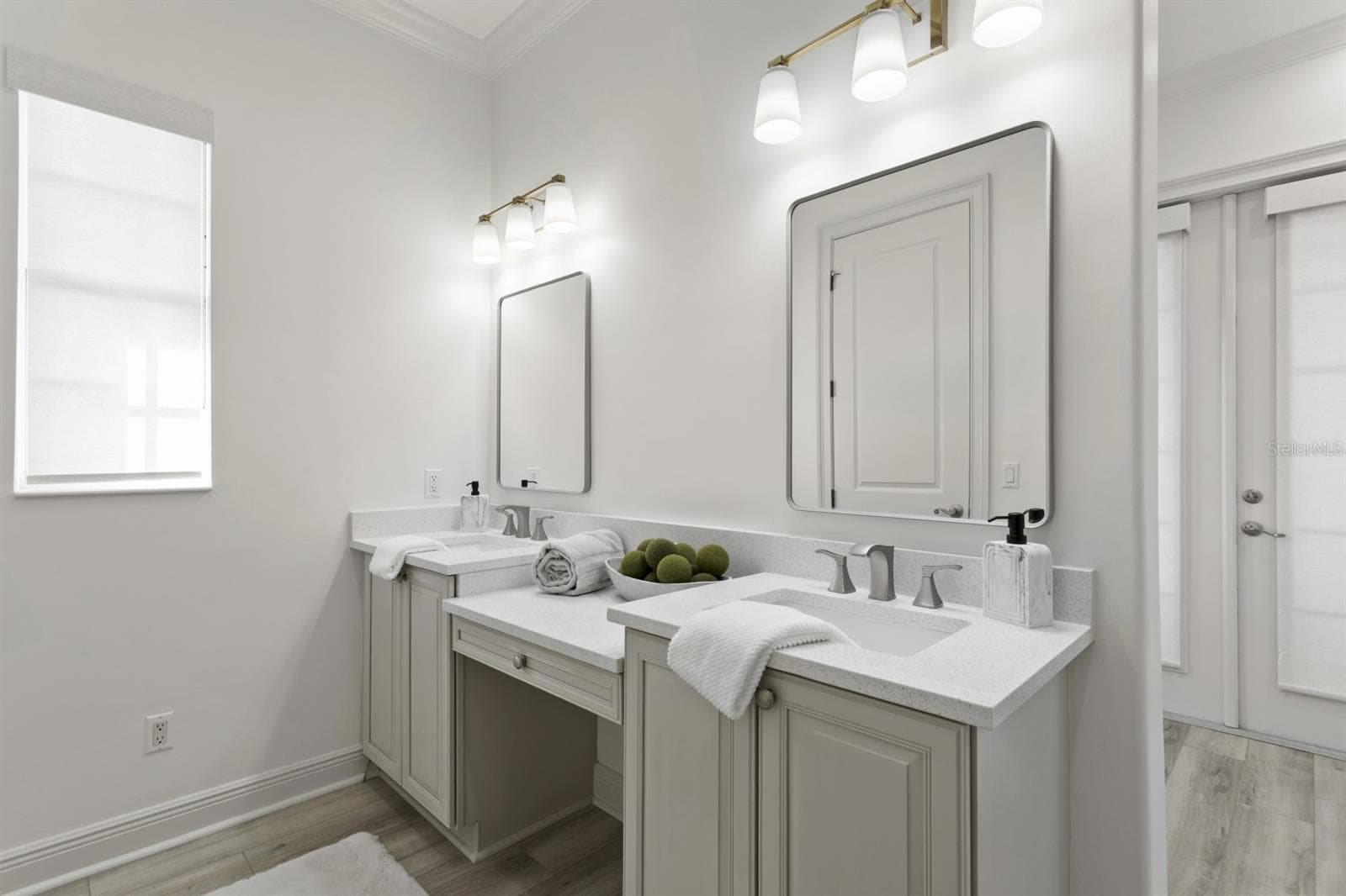 Single Family Residence at 6123 YEATS MANOR DR, TAMPA, photo 44 of 52
