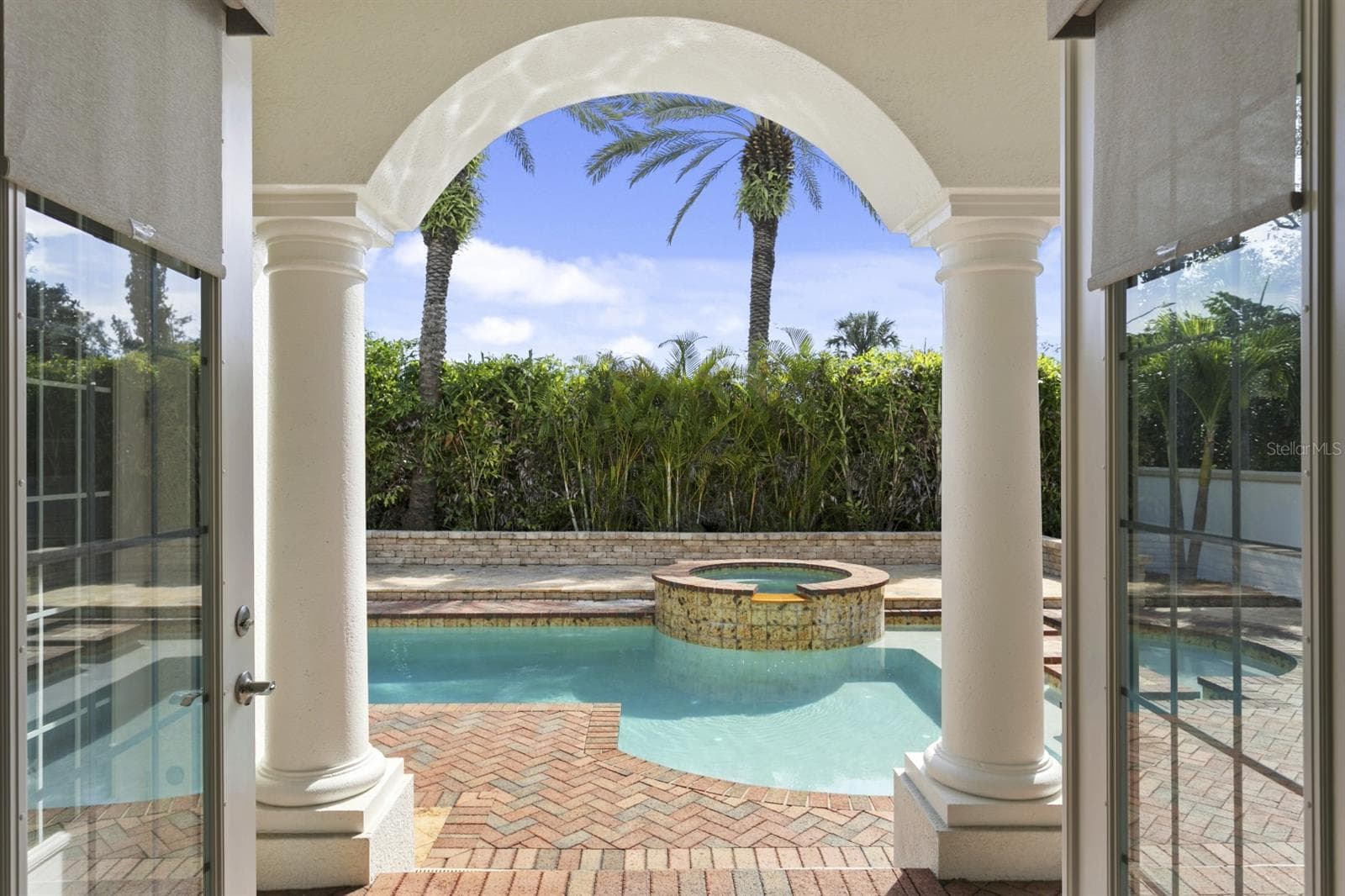 Single Family Residence at 6123 YEATS MANOR DR, TAMPA, photo 48 of 52