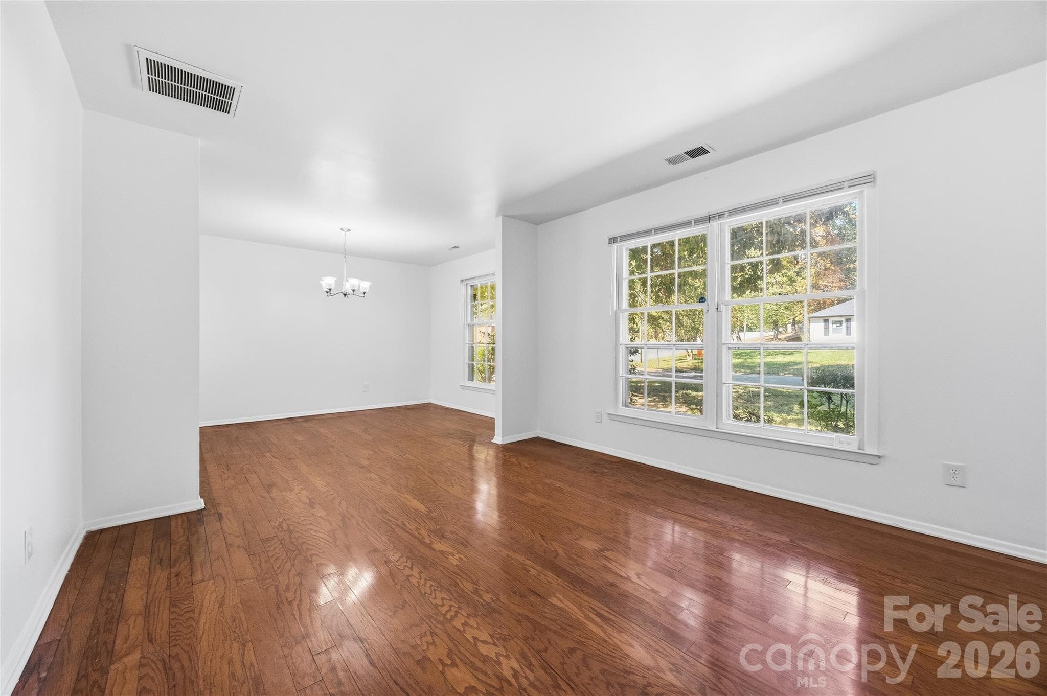 Single Family Residence at 6500 Woodfield Drive, Charlotte, photo 8 of 29
