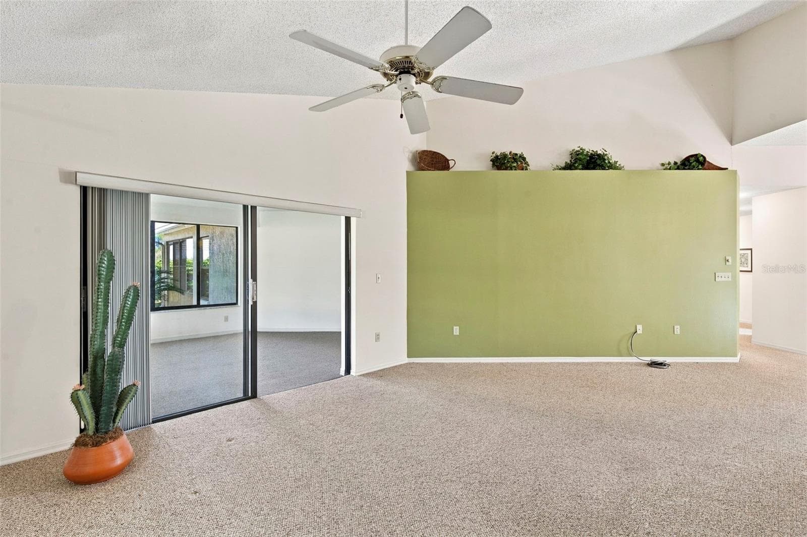 Villa at 9108 BASSETT LN, NEW PORT RICHEY, photo 11 of 46
