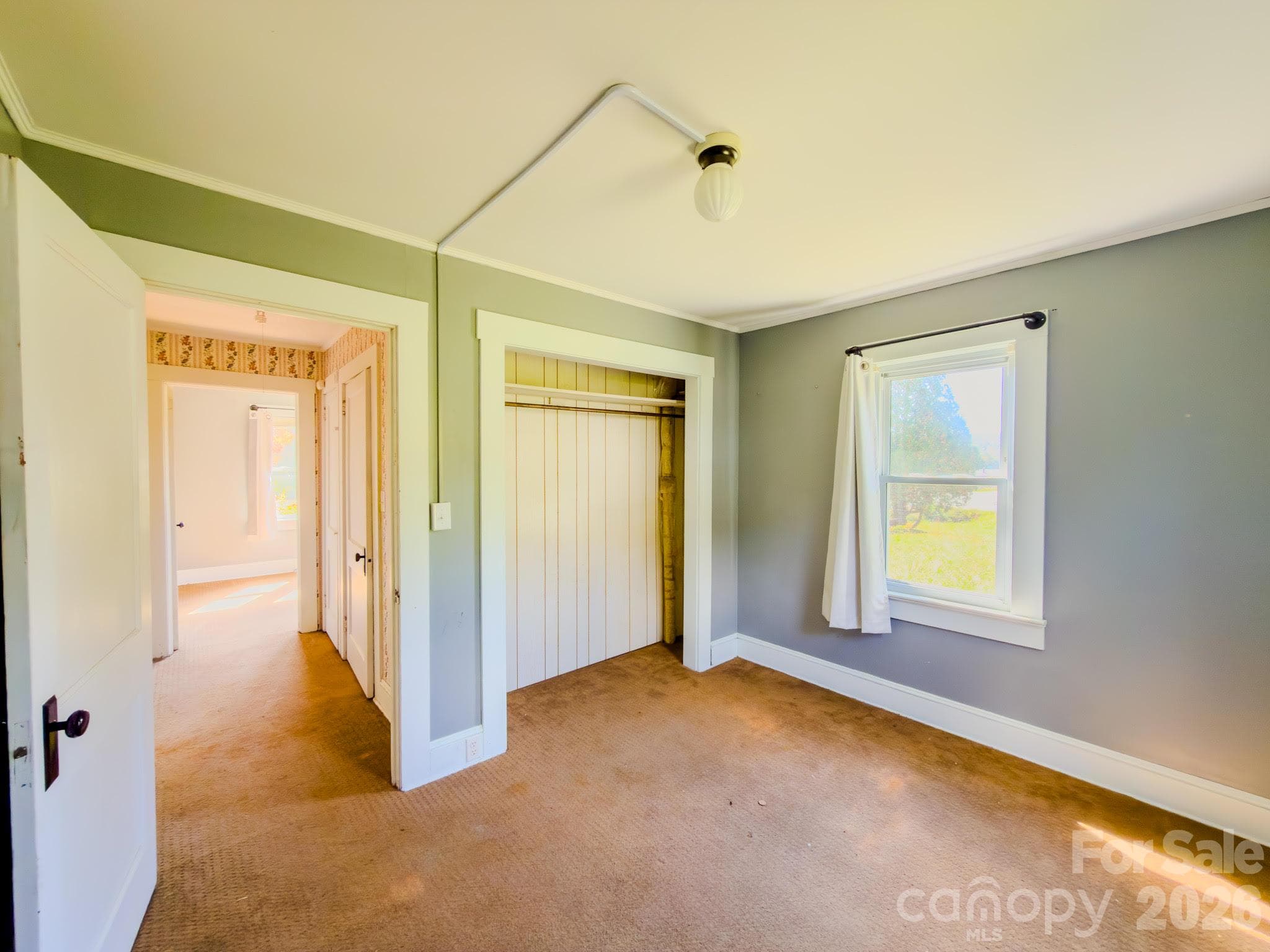 Single Family Residence at 40 Duncan Lane, Newland, photo 12 of 16