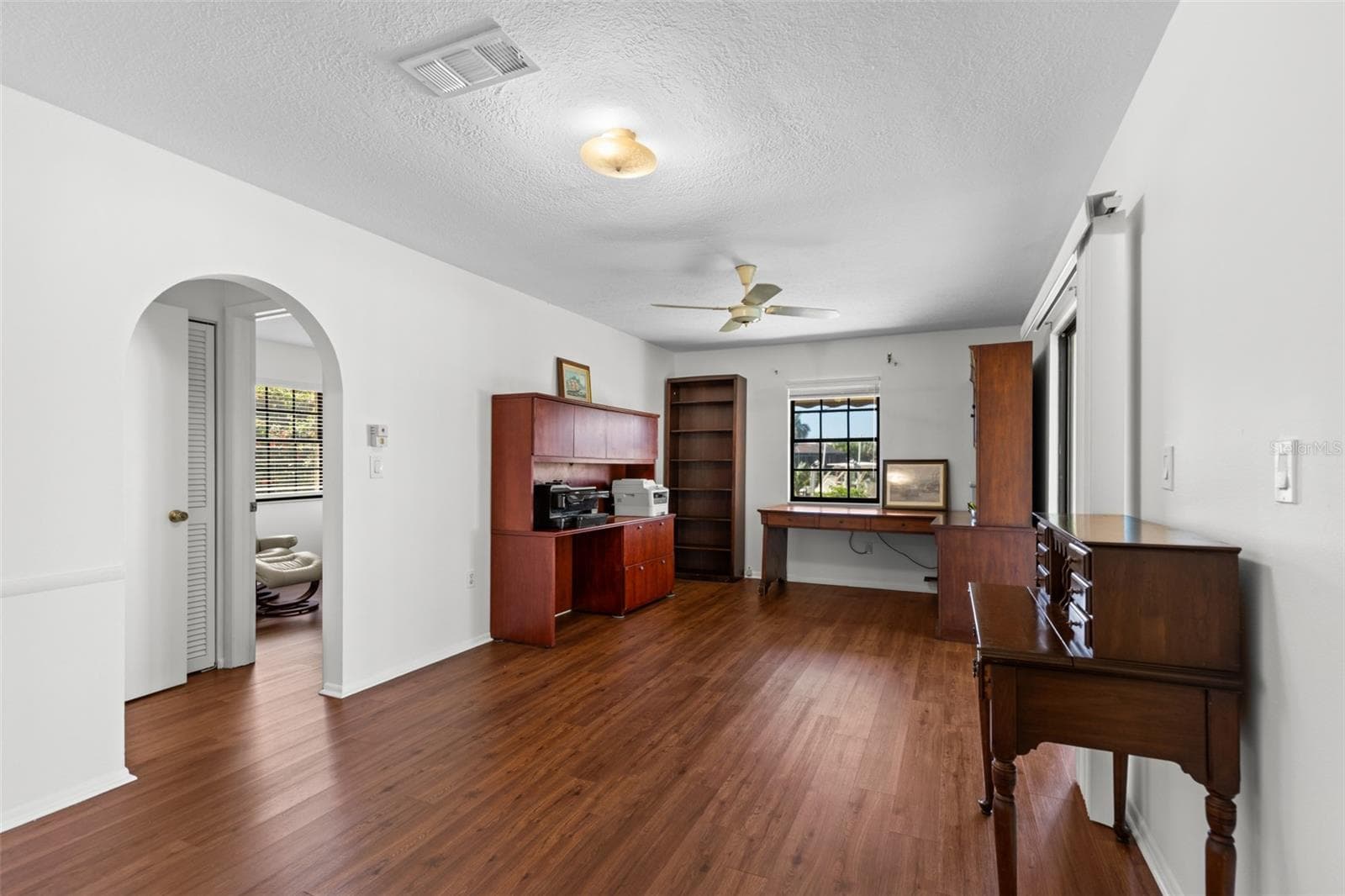 Single Family Residence at 145 BAYSHORE CT, PUNTA GORDA, photo 12 of 38