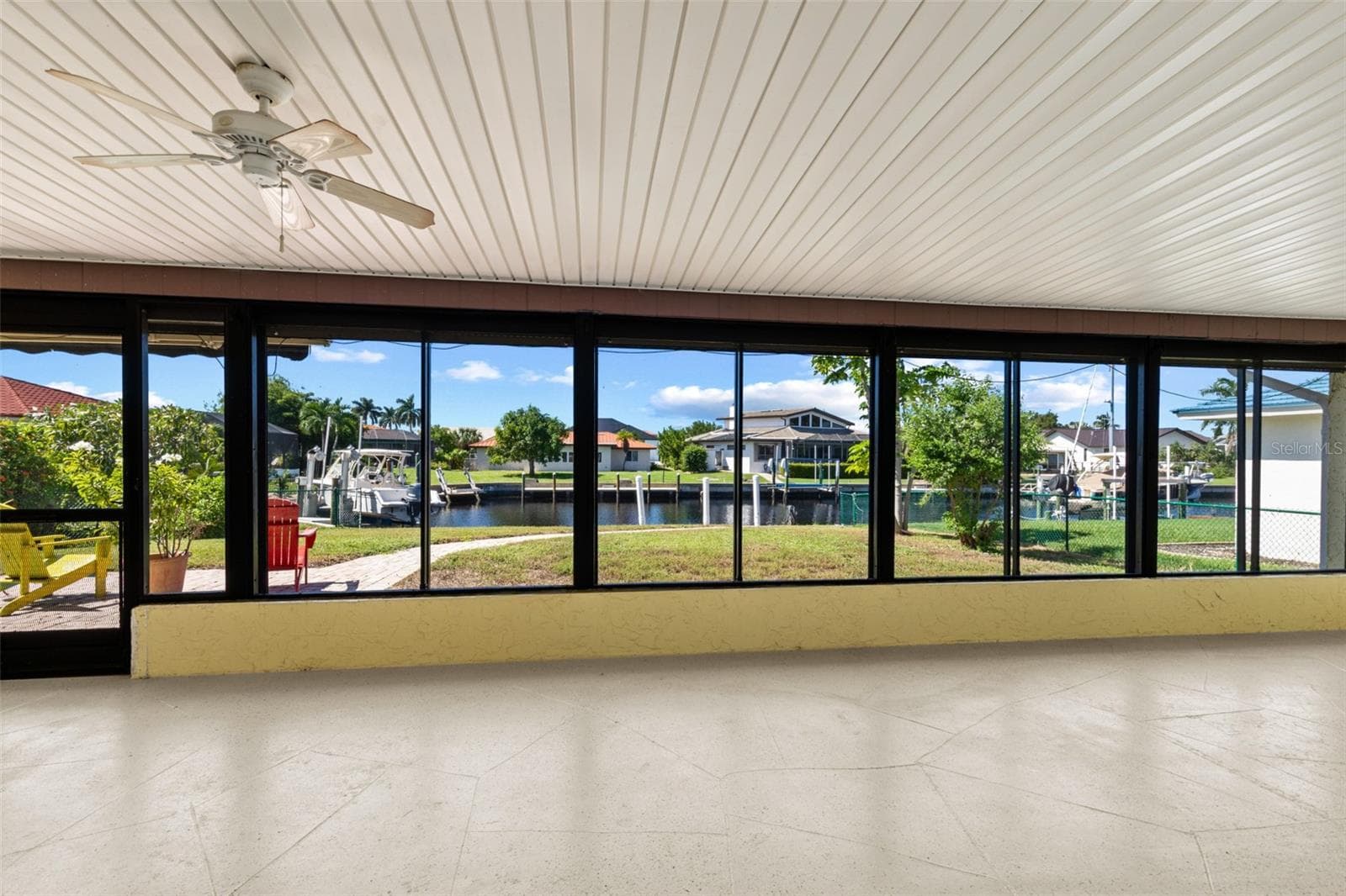 Single Family Residence at 145 BAYSHORE CT, PUNTA GORDA, photo 22 of 38
