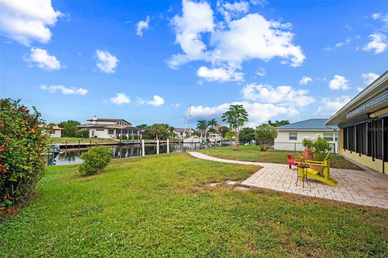 Single Family Residence at 145 BAYSHORE CT, PUNTA GORDA, photo 24 of 38