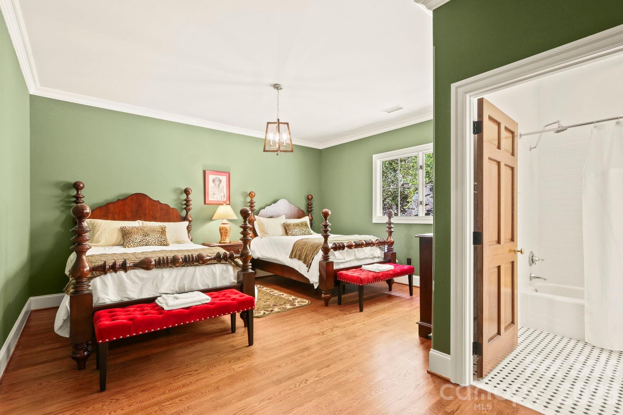 Second-level bonus room or office (with Jack-and-Jill bath) - 5742 NC Highway 194 None S, Banner Elk