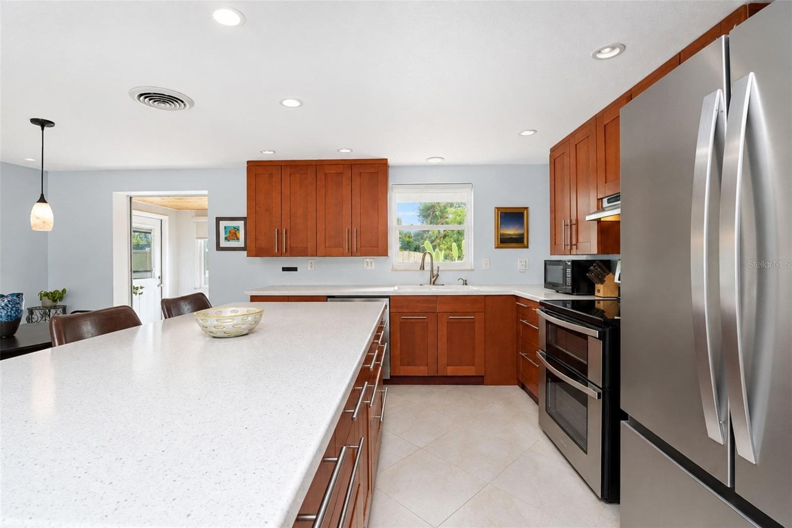 Kitchen - 1545 BARBARA PL, ENGLEWOOD