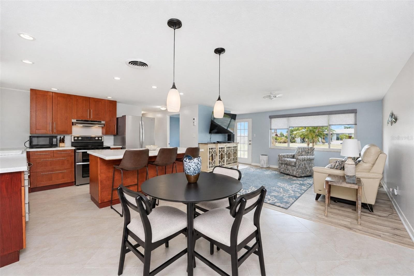 Kitchen, Dining Room & Living Room - 1545 BARBARA PL, ENGLEWOOD