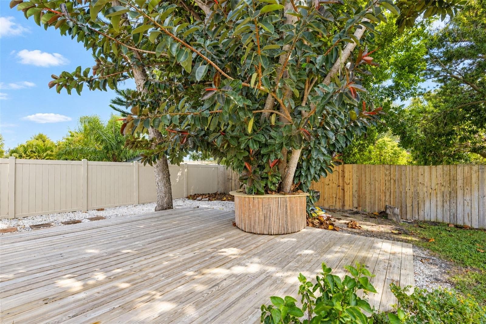 Open air deck - 1545 BARBARA PL, ENGLEWOOD