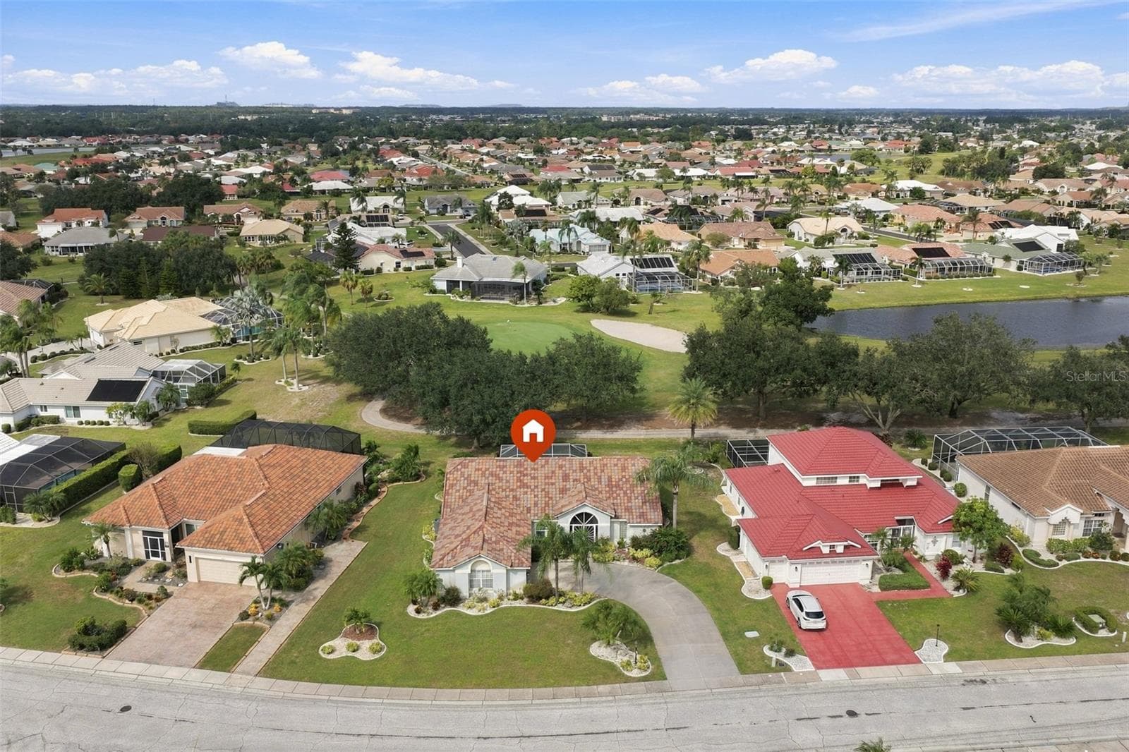 Single Family Residence at 2307 PLATINUM DR, SUN CITY CENTER, photo 2 of 47