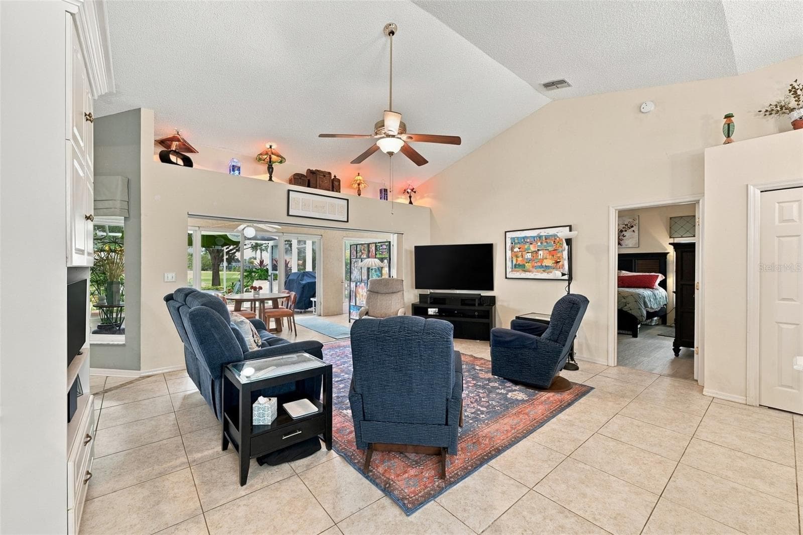 Single Family Residence at 2307 PLATINUM DR, SUN CITY CENTER, photo 17 of 47