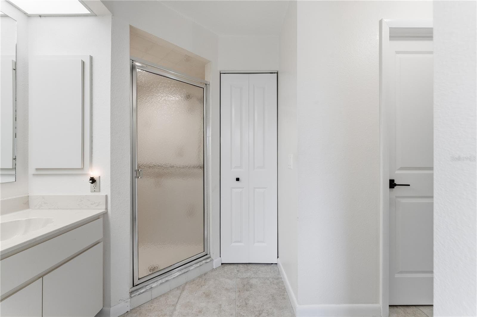 WALK IN SHOWER - 1478 NAVIGATOR RD, PUNTA GORDA