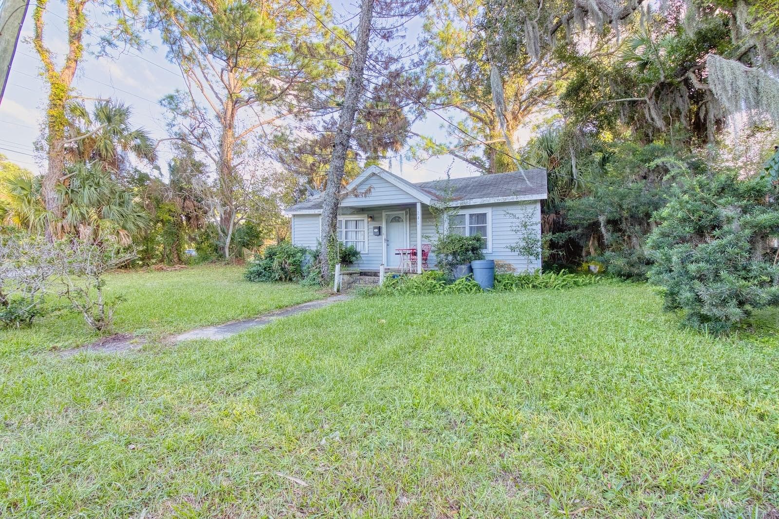 Single Family Residence at 240 WASHINGTON PL, ORMOND BEACH, photo 3 of 25