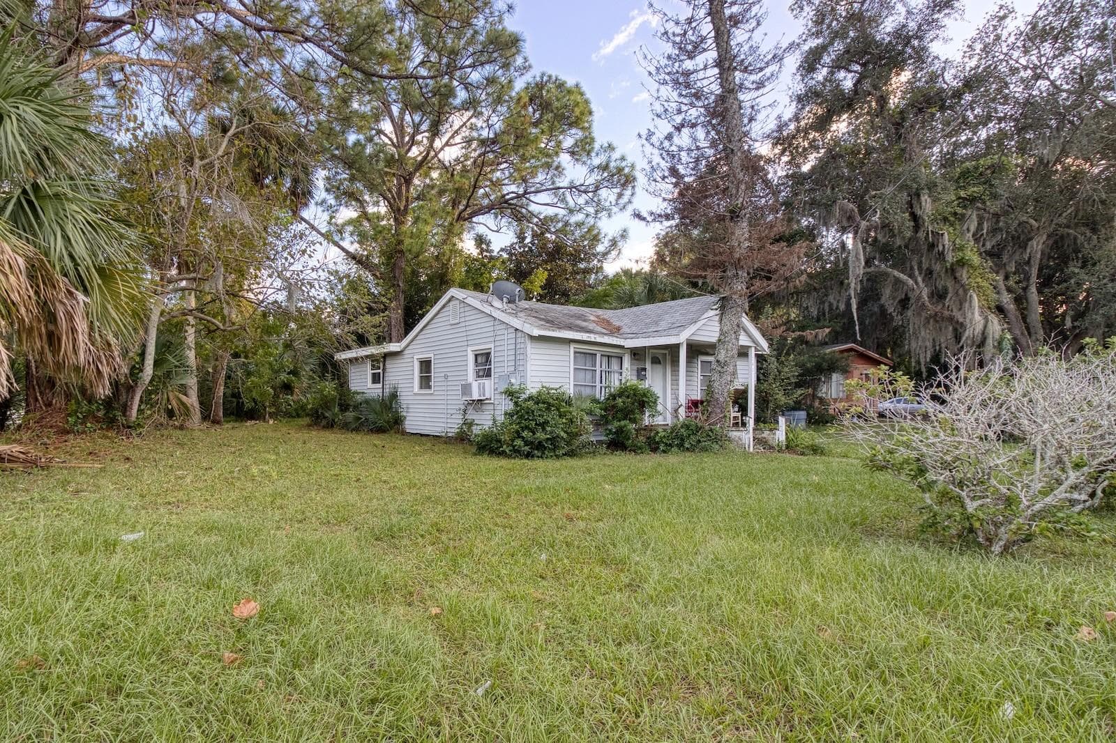 Single Family Residence at 240 WASHINGTON PL, ORMOND BEACH, photo 4 of 25