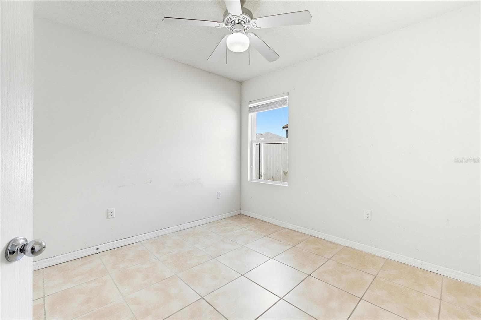 Bedroom 2 - 1085 BRENTON MANOR DR, WINTER HAVEN