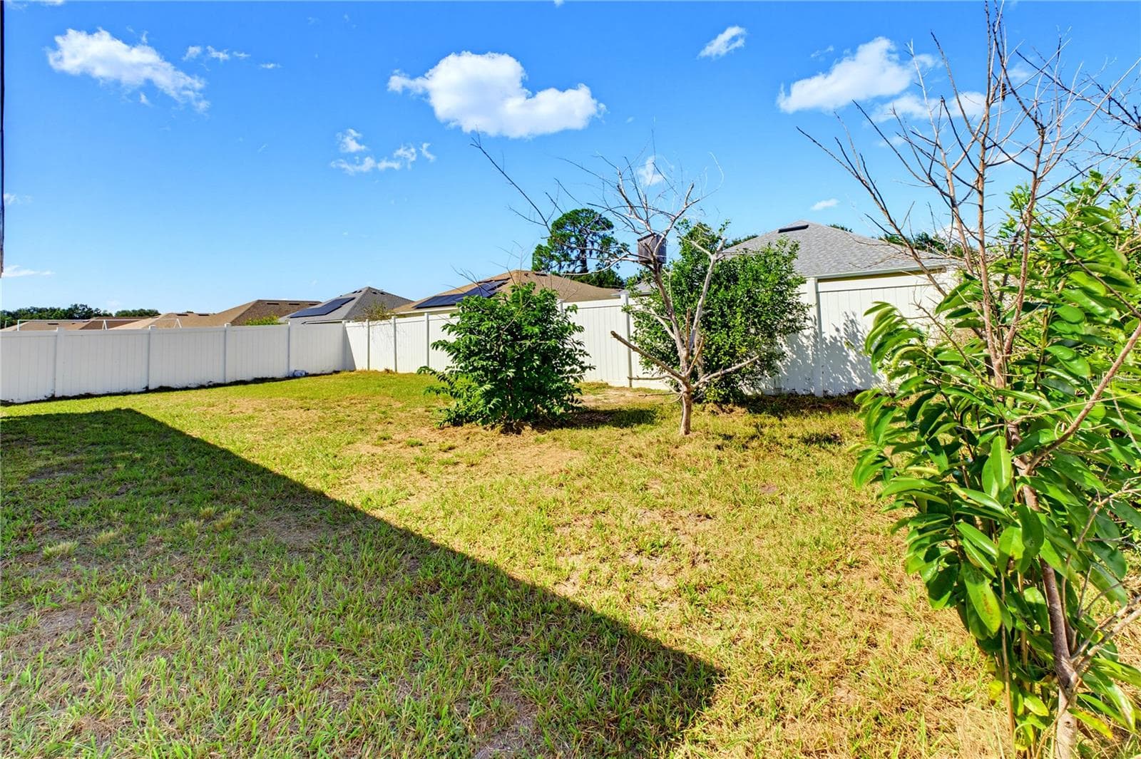 Single Family Residence at 1085 BRENTON MANOR DR, WINTER HAVEN, photo 31 of 40