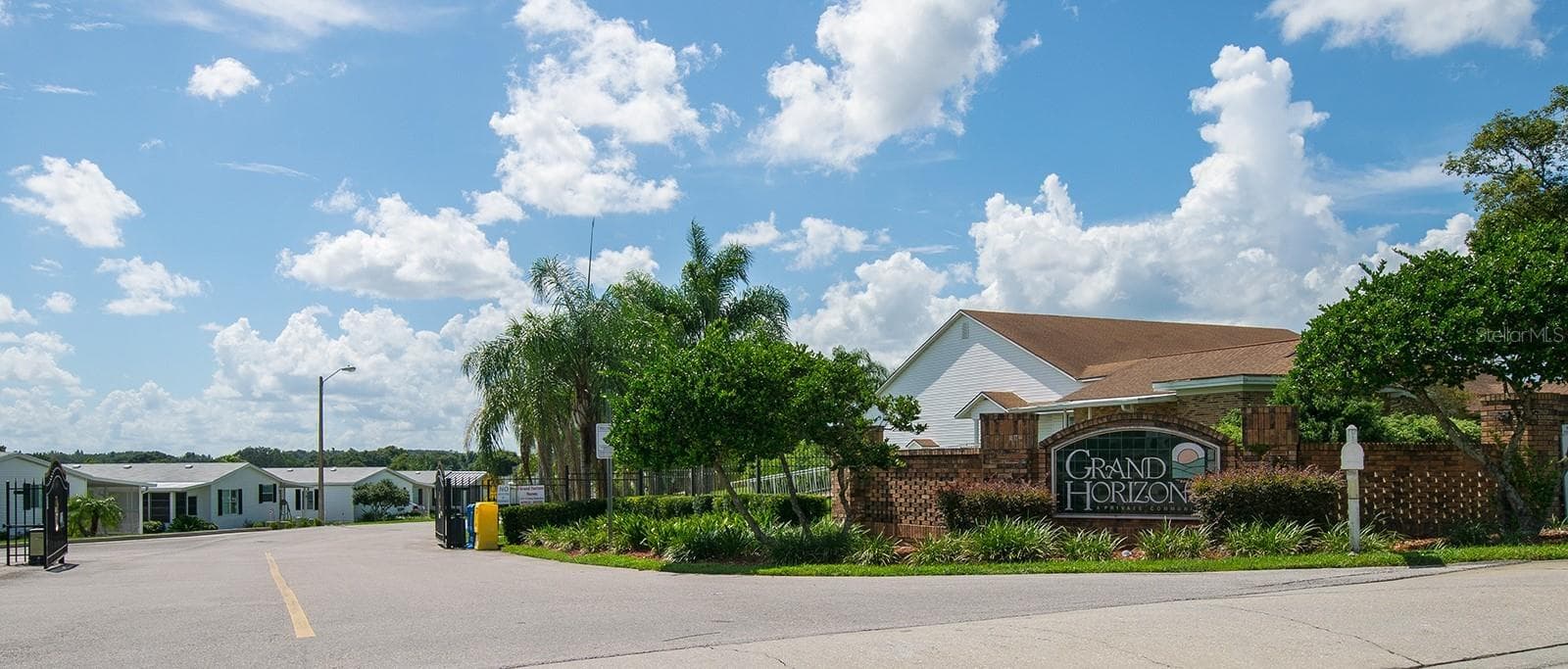 Manufactured Home at 37633 COREY LEWIS AVE, ZEPHYRHILLS, photo 53 of 55