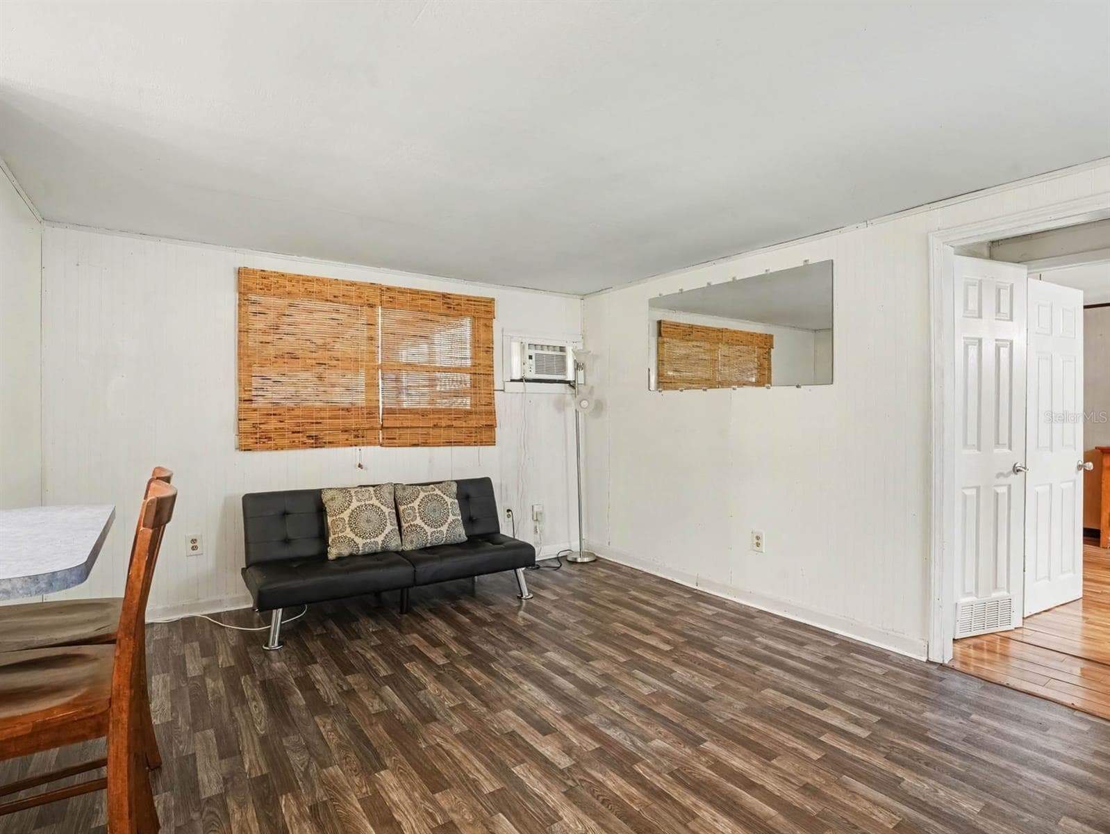 Spacious Main Living Room with Separate Dining Nook - 3015 STRAWBERRY LN, LAKELAND