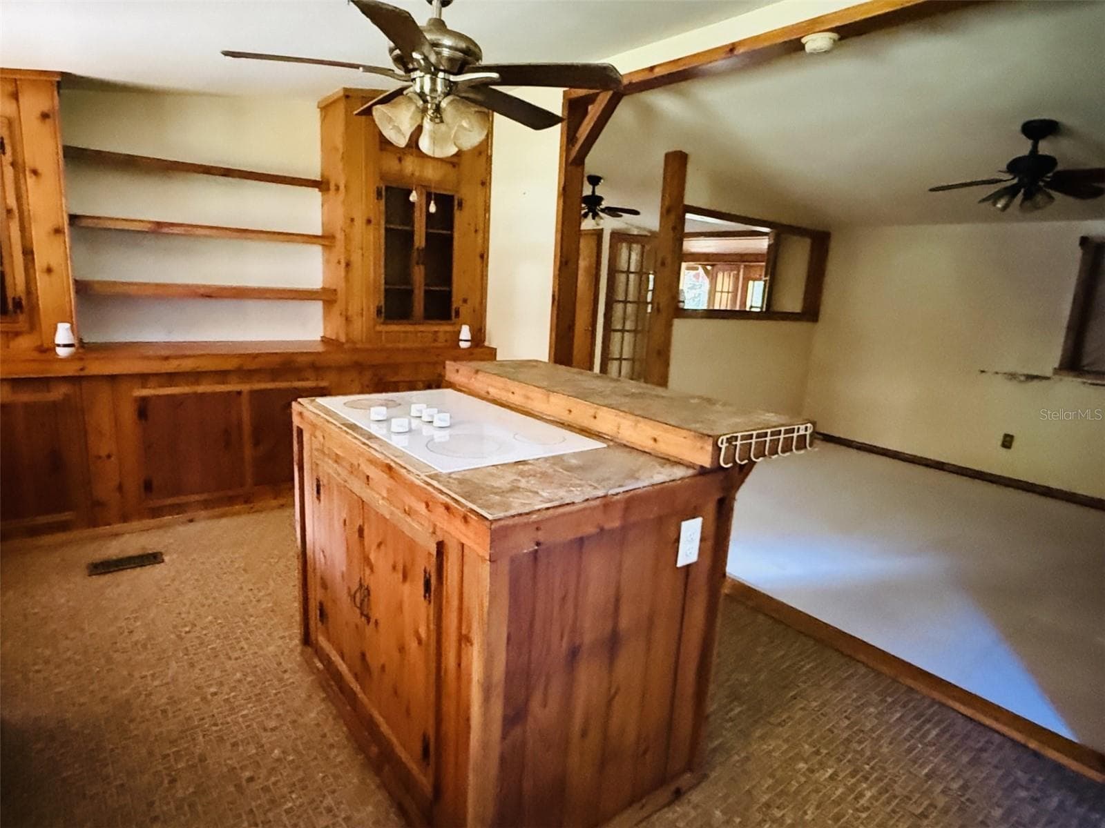 Manufactured Home at 9690 SE 38TH CT, BELLEVIEW, photo 11 of 20