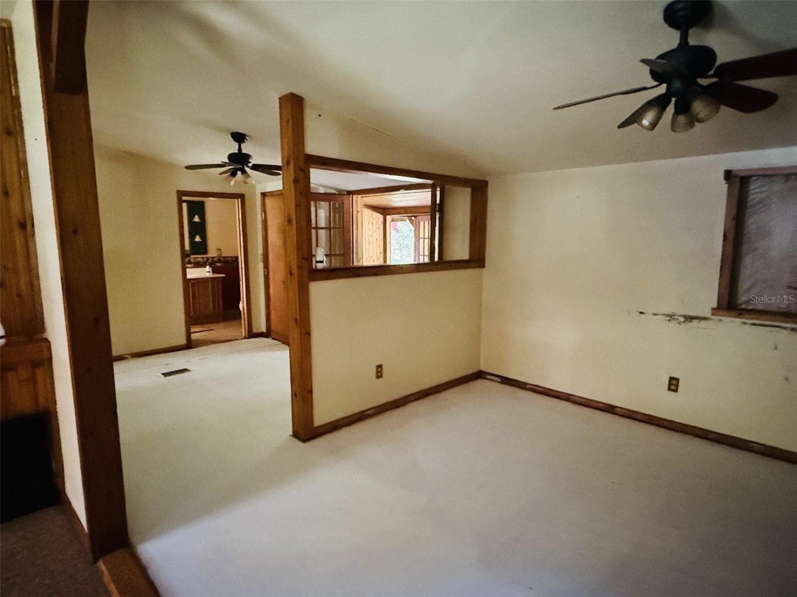 Manufactured Home at 9690 SE 38TH CT, BELLEVIEW, photo 16 of 20