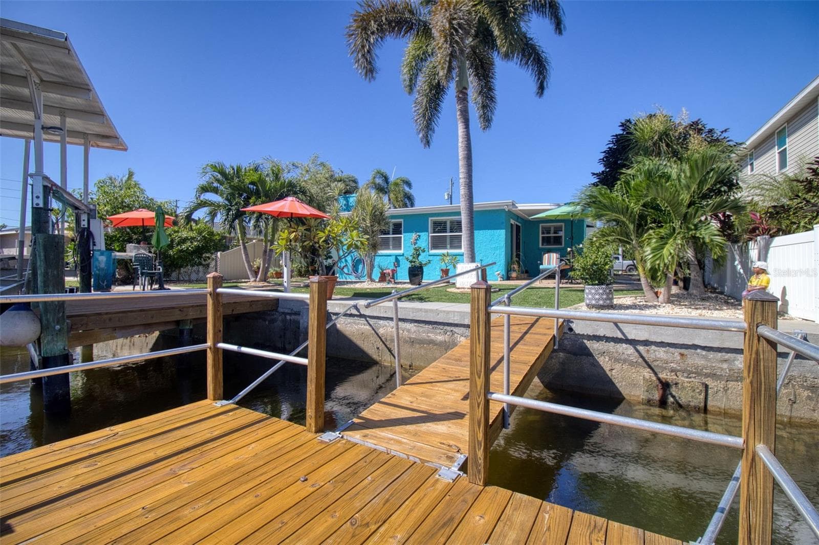 seawall - 13734 SAN JUAN AVE, HUDSON