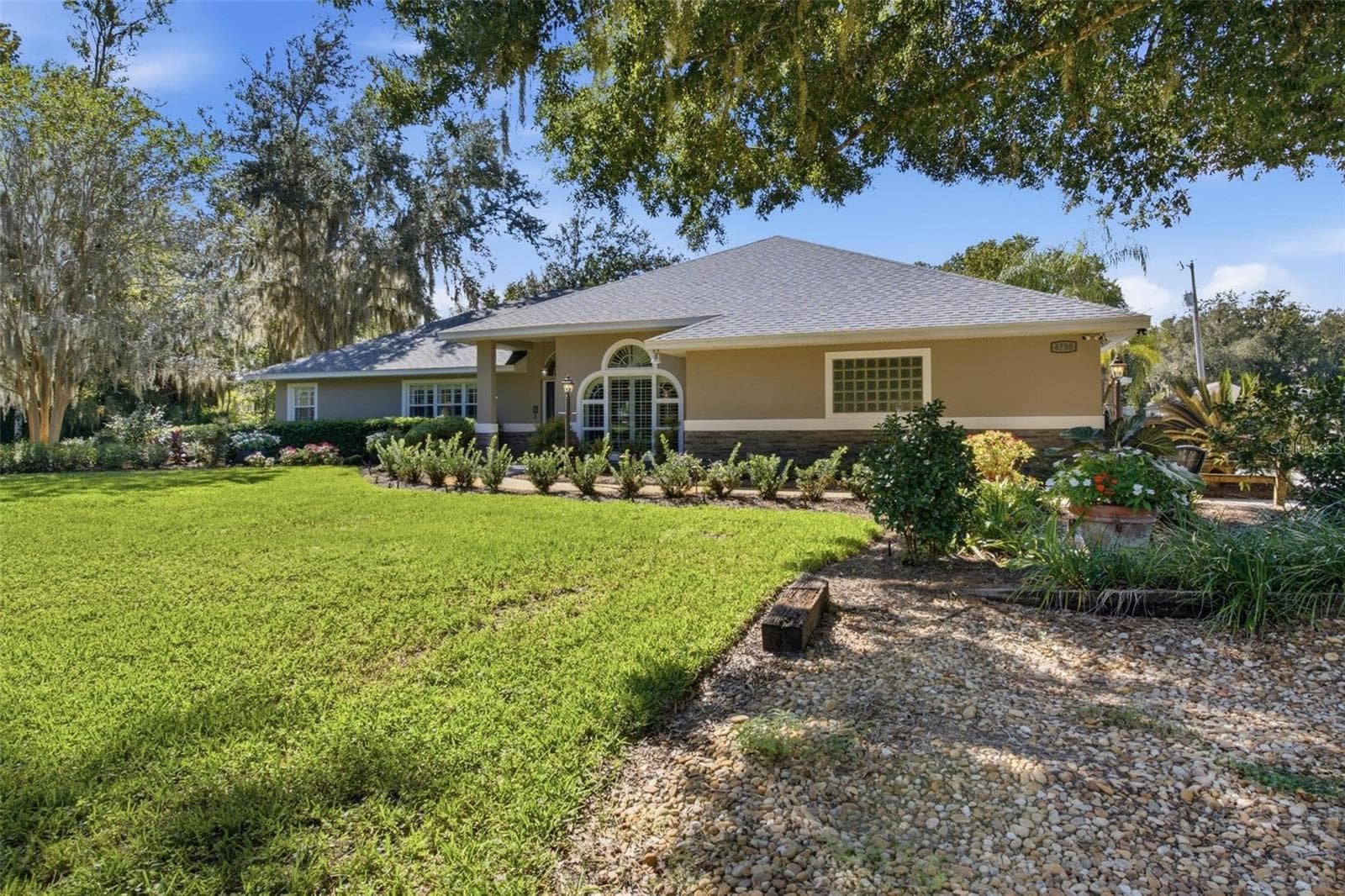 Single Family Residence at 6750 TUSCAWILLA DR, LEESBURG, photo 4 of 63
