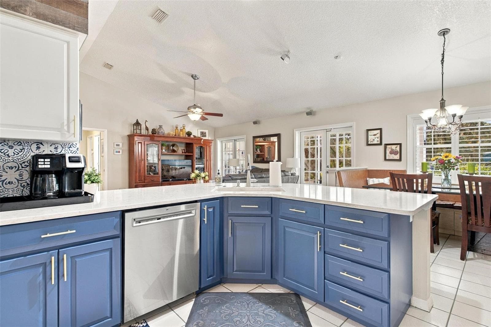 Single Family Residence at 6750 TUSCAWILLA DR, LEESBURG, photo 17 of 63