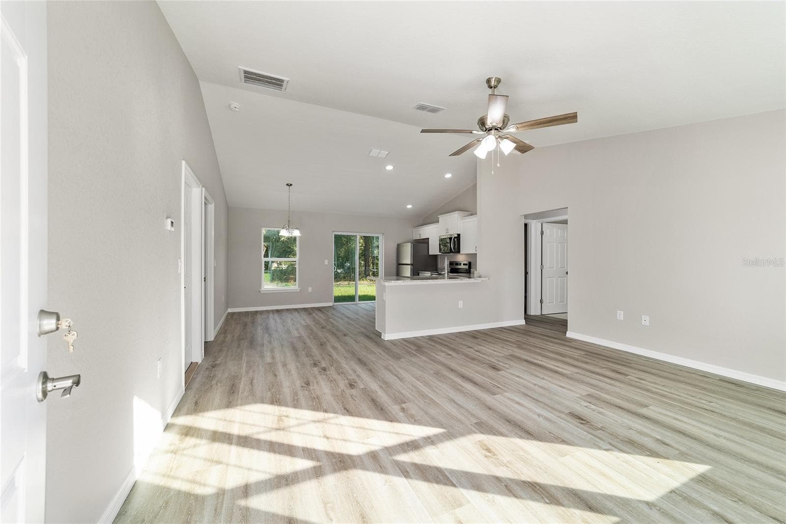 Single Family Residence at 13774 SW 108TH LN, DUNNELLON, photo 2 of 33