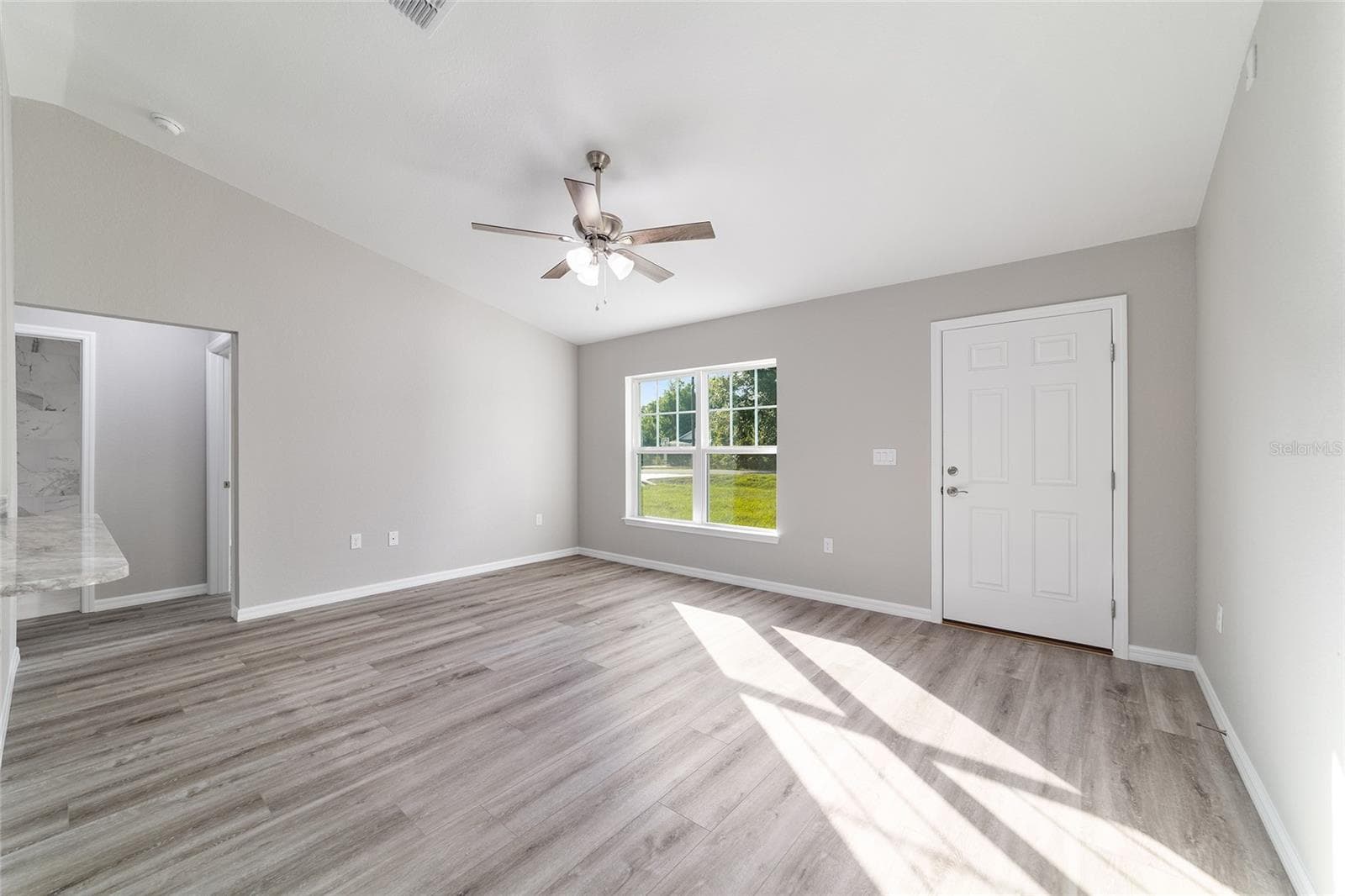Single Family Residence at 13774 SW 108TH LN, DUNNELLON, photo 13 of 33