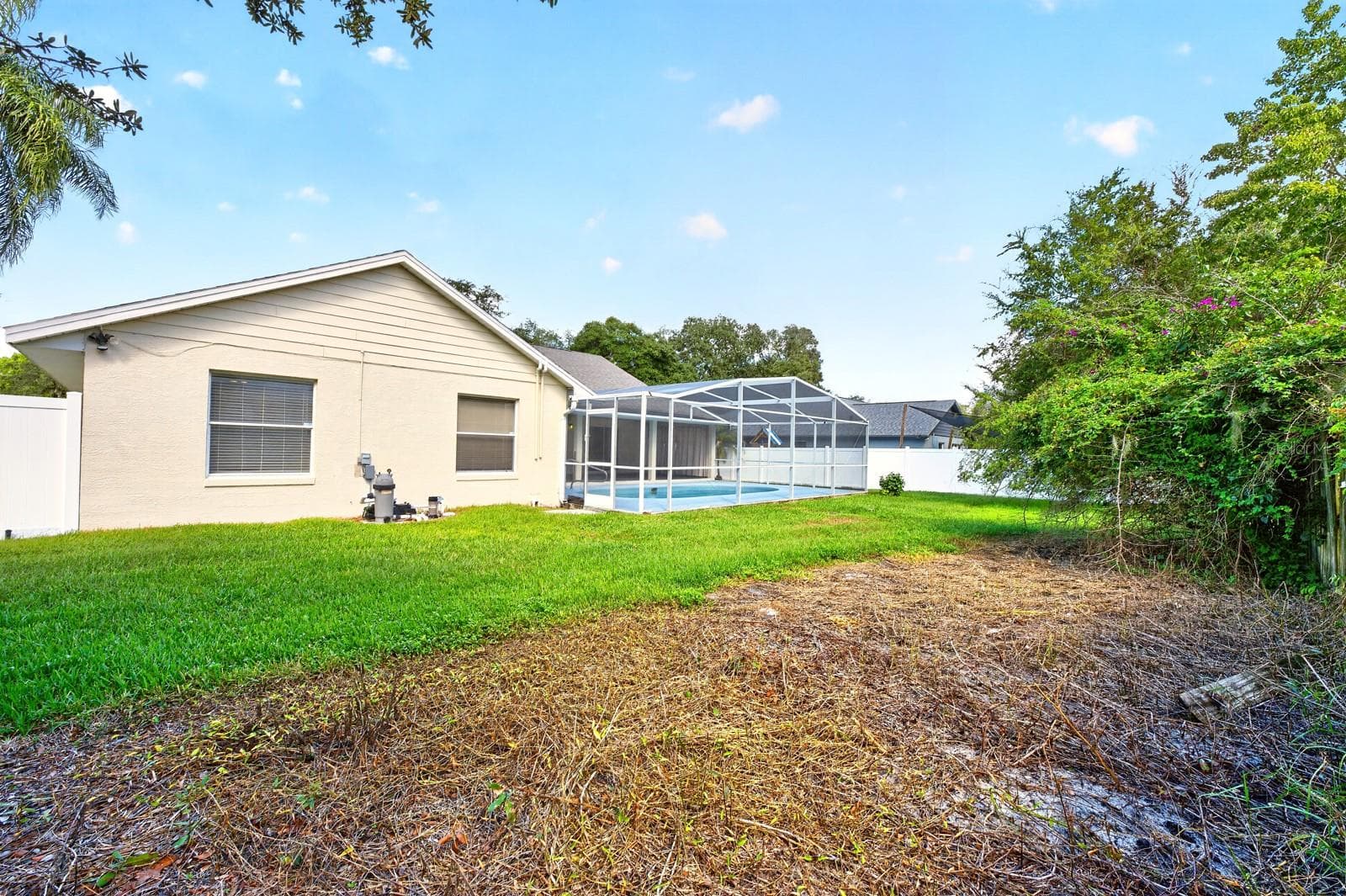 Full fenced backyard. - 32919 INDIAN WOODS DR, LEESBURG