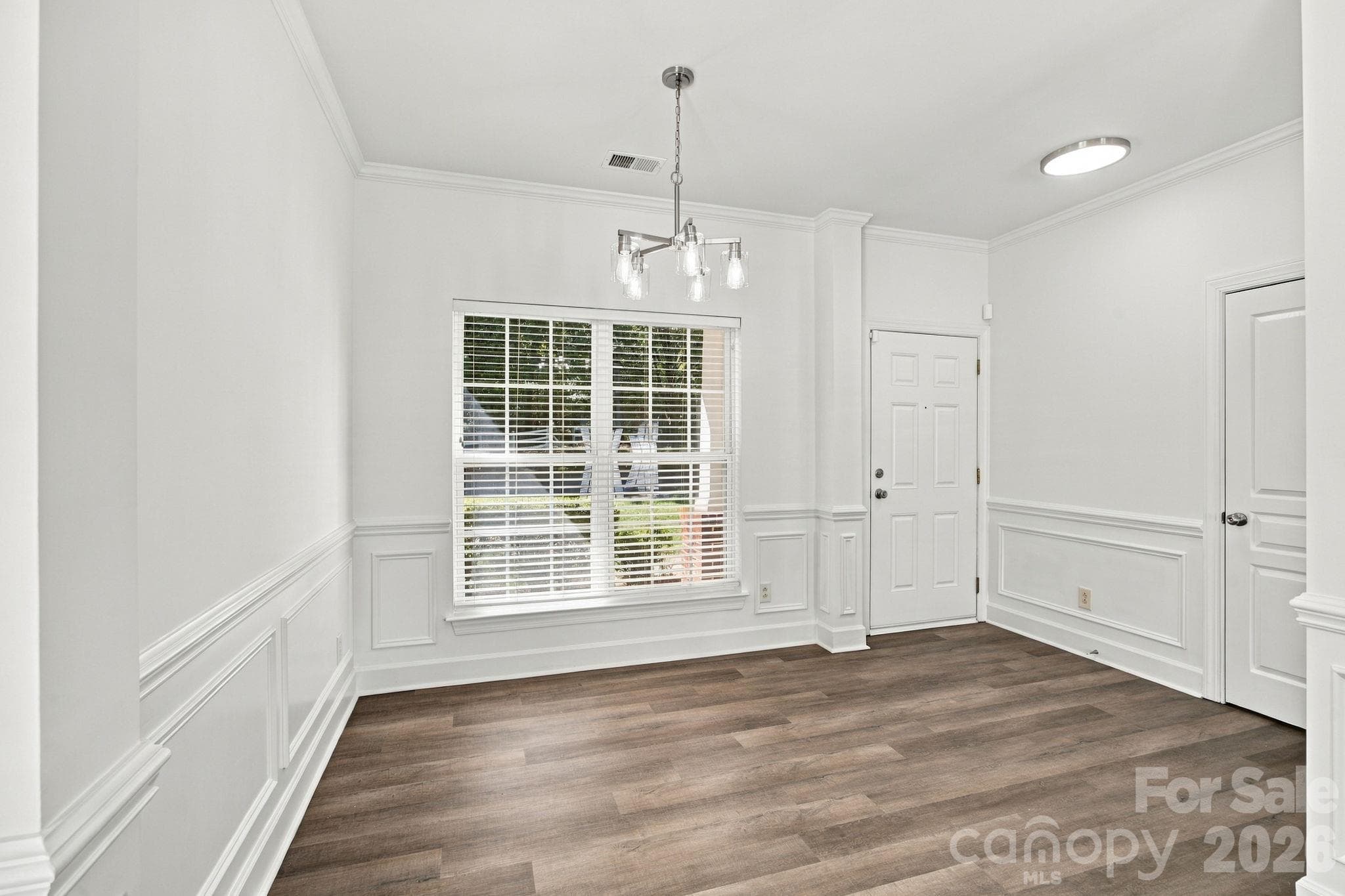 Condominium at 2960 Zion Renaissance Lane, Charlotte, photo 12 of 89