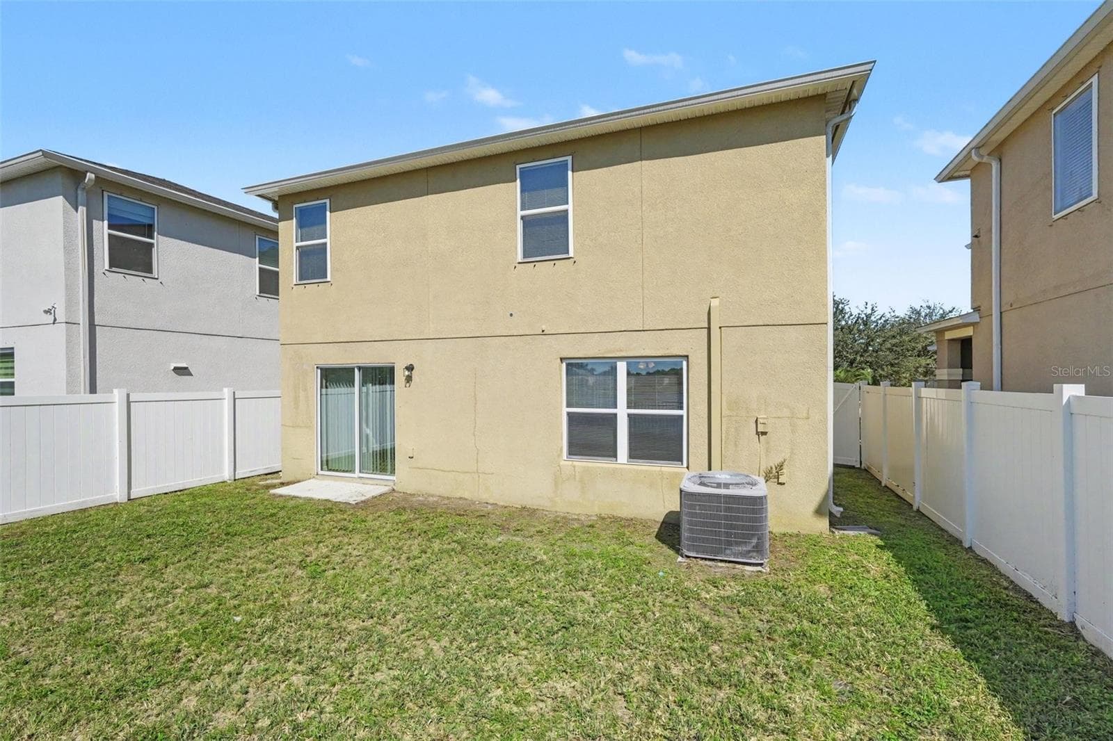 Single Family Residence at 10420 LAGUNA PLAINS DR, RIVERVIEW, photo 15 of 15