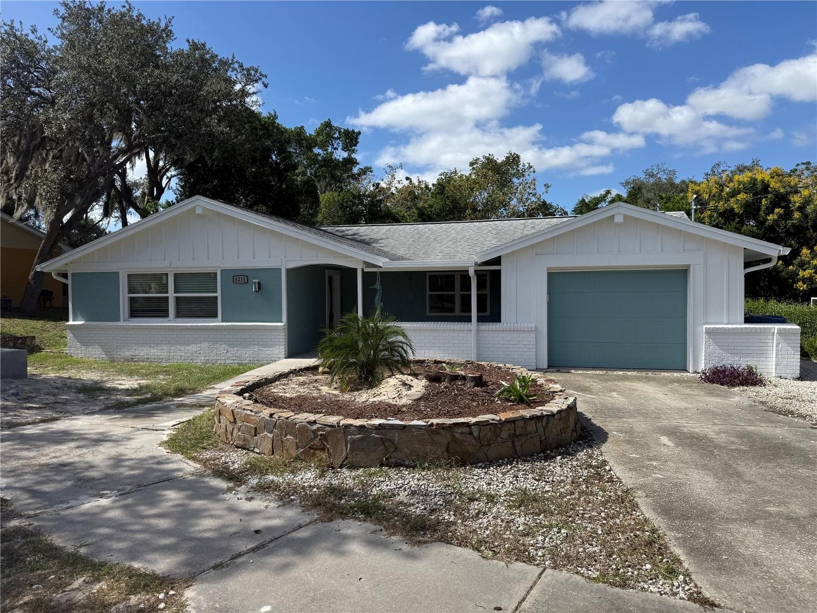 Single Family Residence at 6211 WAYCROSS DR, SPRING HILL