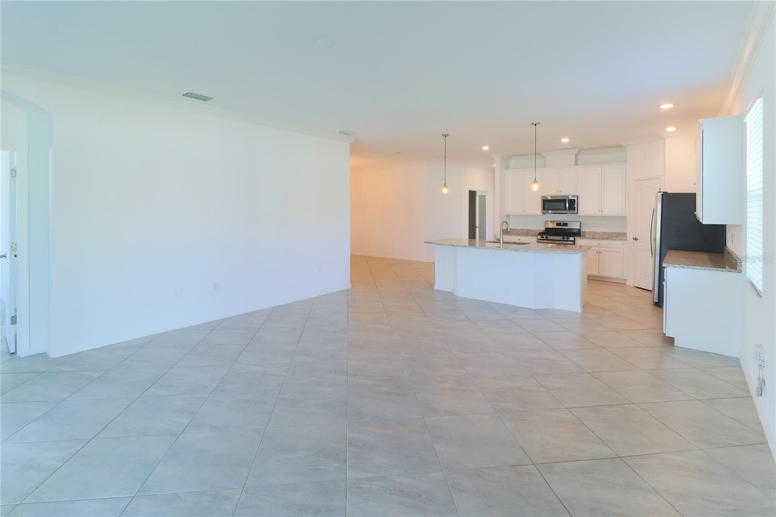 View into kitchen - 2501 AVOLET CT, LAKEWOOD RANCH