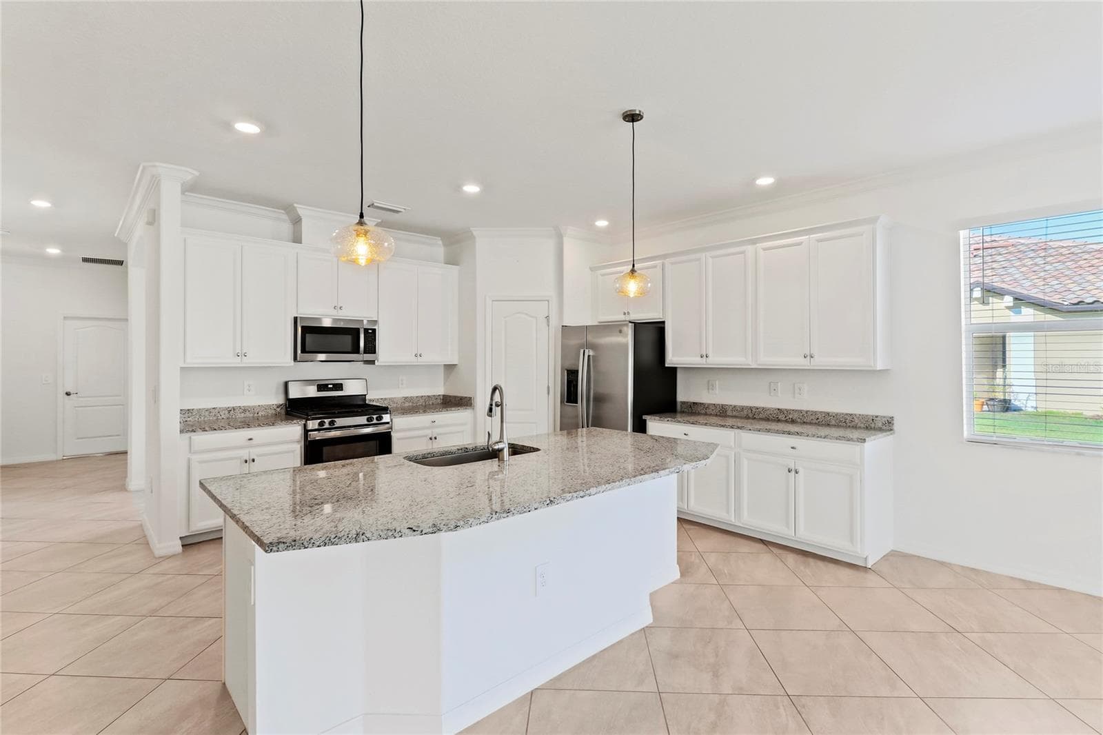 View of Kitchen - 2501 AVOLET CT, LAKEWOOD RANCH