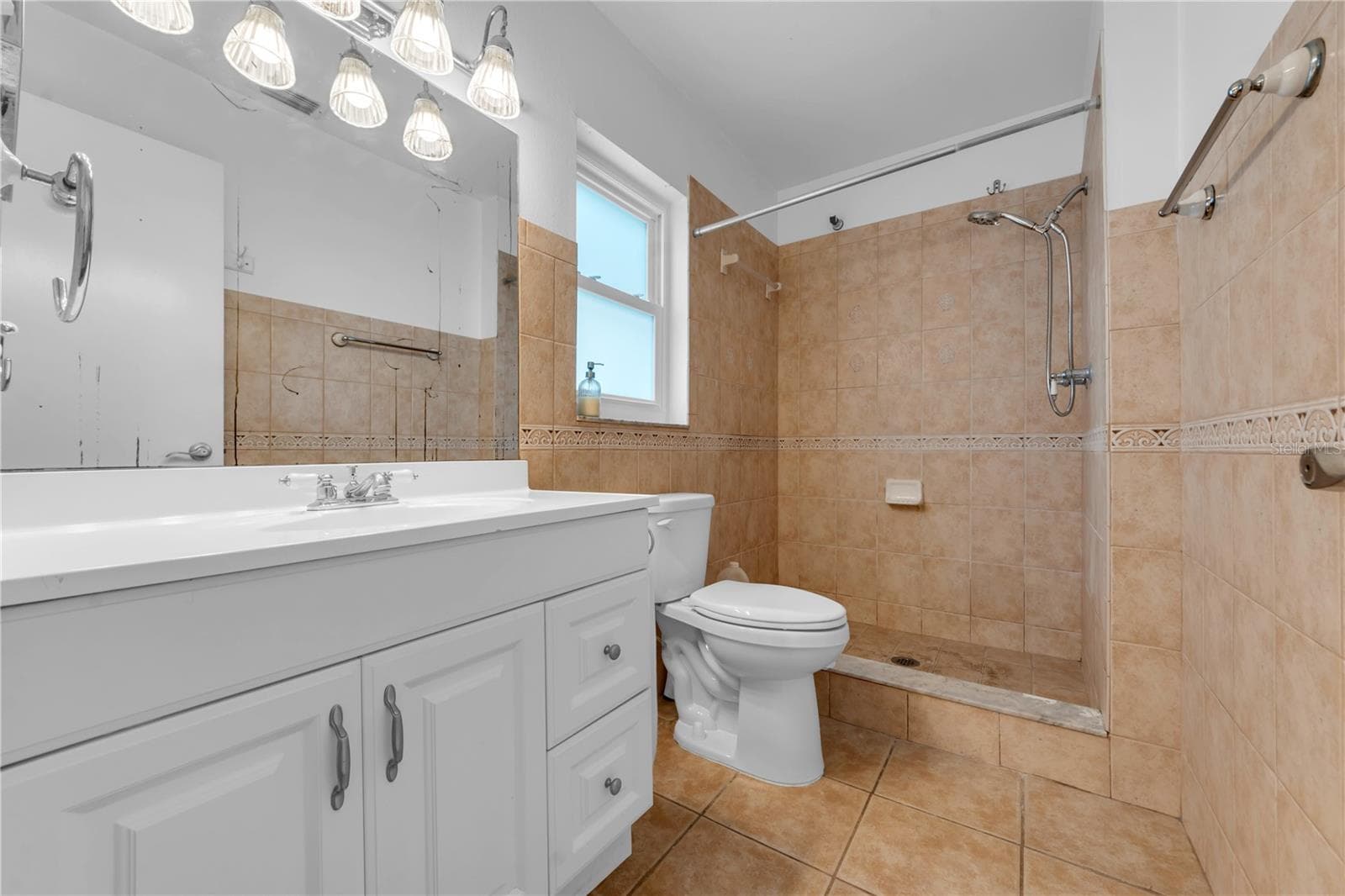 Primary Bathroom - ensuite - 9602 HIDDEN OAKS CIR, TAMPA