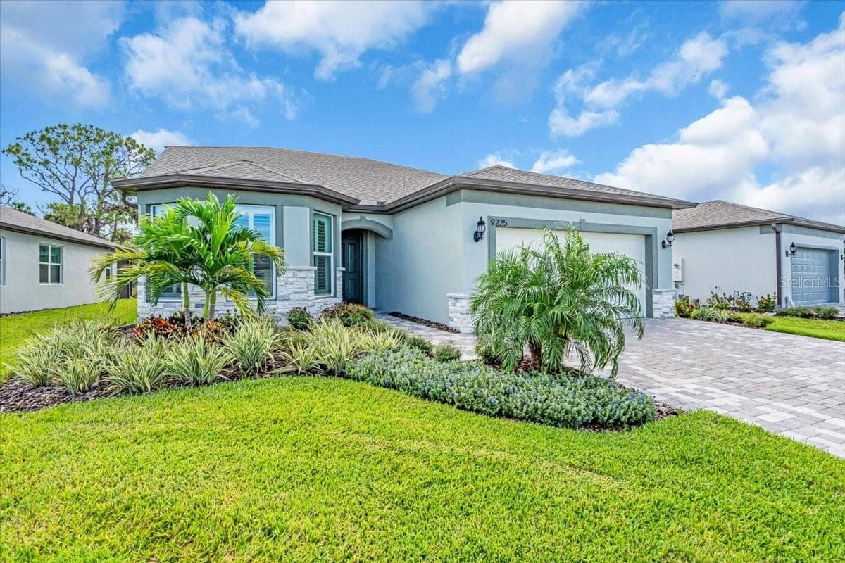 Single Family Residence at 9225 BARRIER COAST TRL, PARRISH, photo 43 of 44