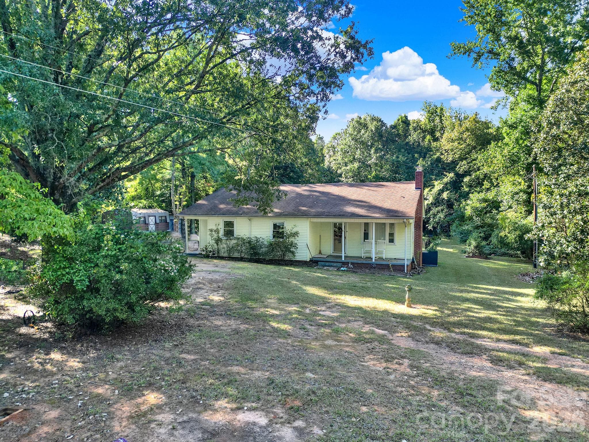 Single Family Residence at 4536 Tabernacle Road, Lancaster, photo 2 of 18