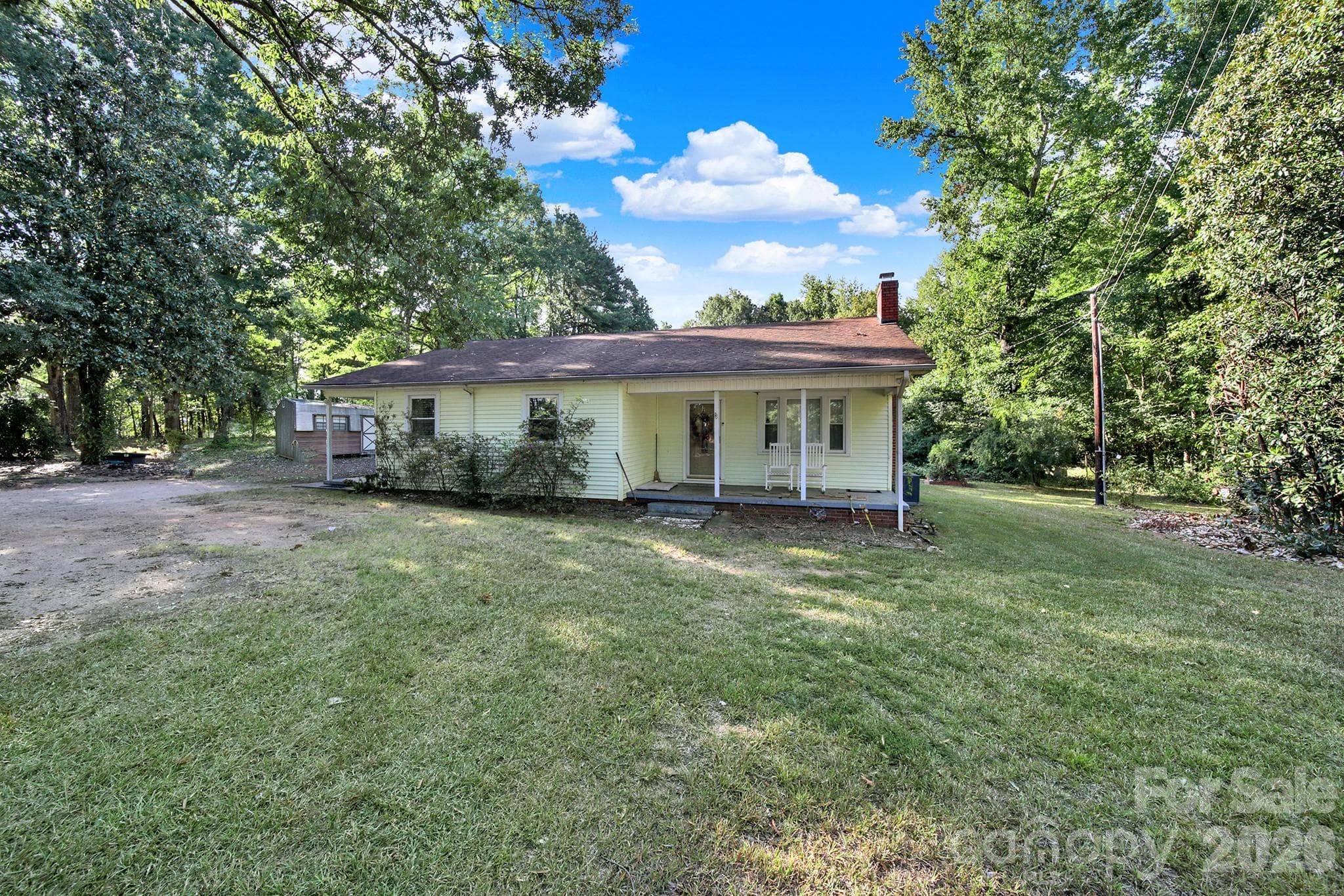 Single Family Residence at 4536 Tabernacle Road, Lancaster, photo 3 of 18