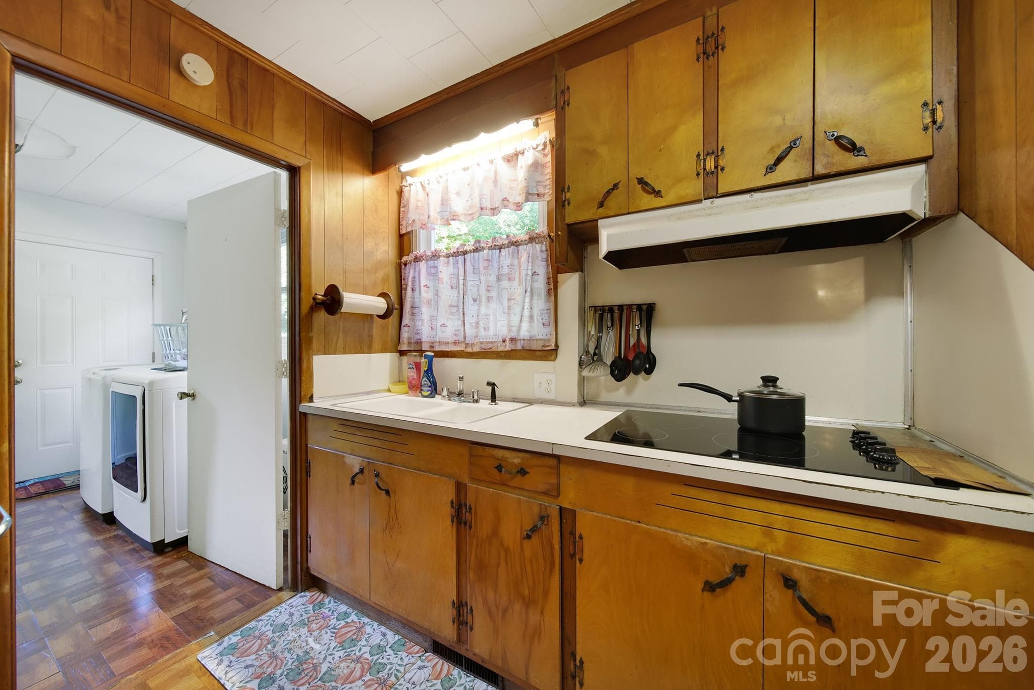 Single Family Residence at 4536 Tabernacle Road, Lancaster, photo 15 of 18