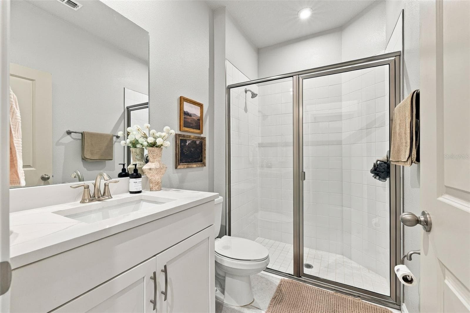 Townhouse at 5608 BROOKLET WOODS DR, WESLEY CHAPEL, photo 18 of 46