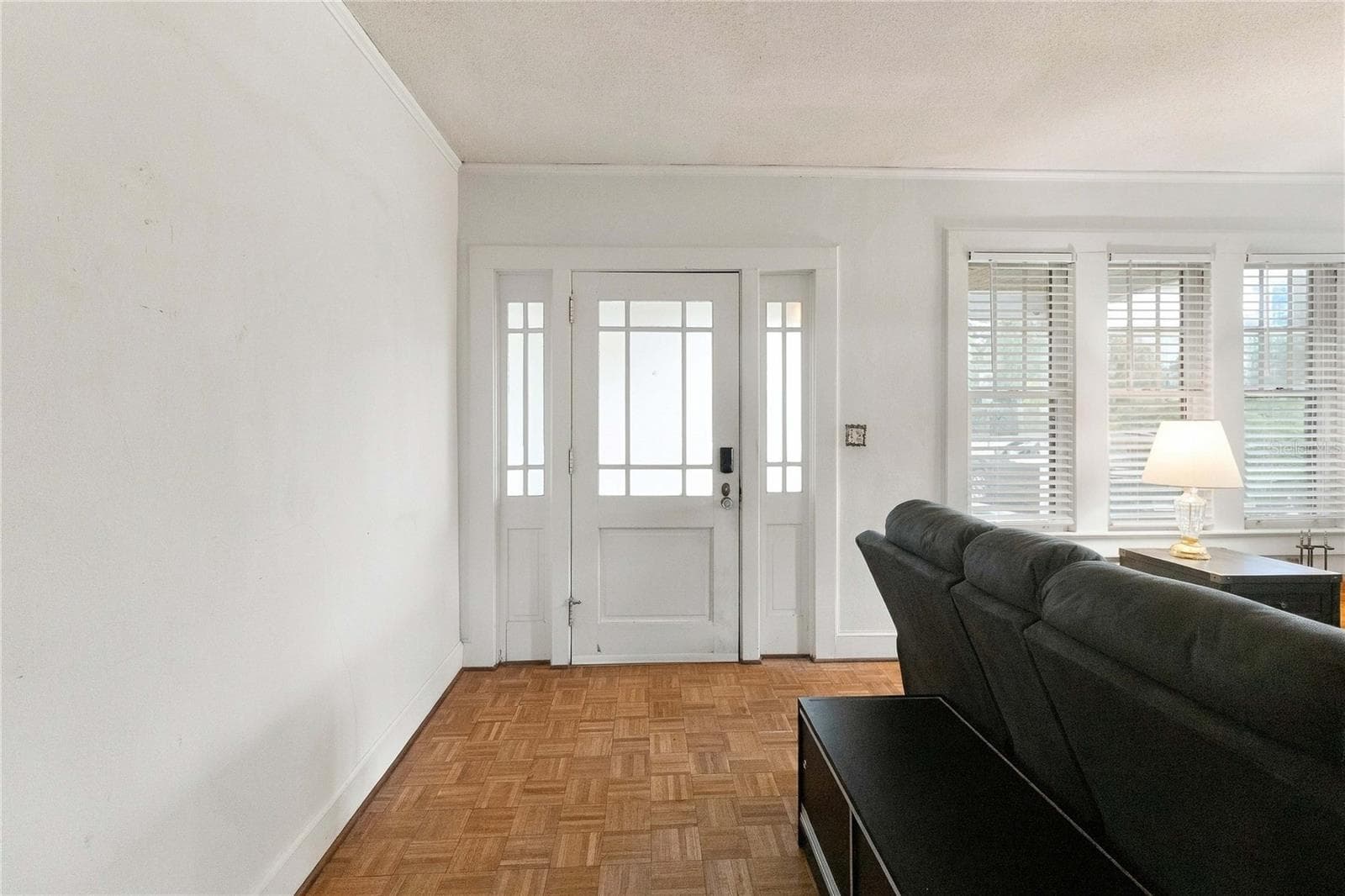 Single Family Residence at 625 GATLIN AVE, ORLANDO, photo 11 of 61