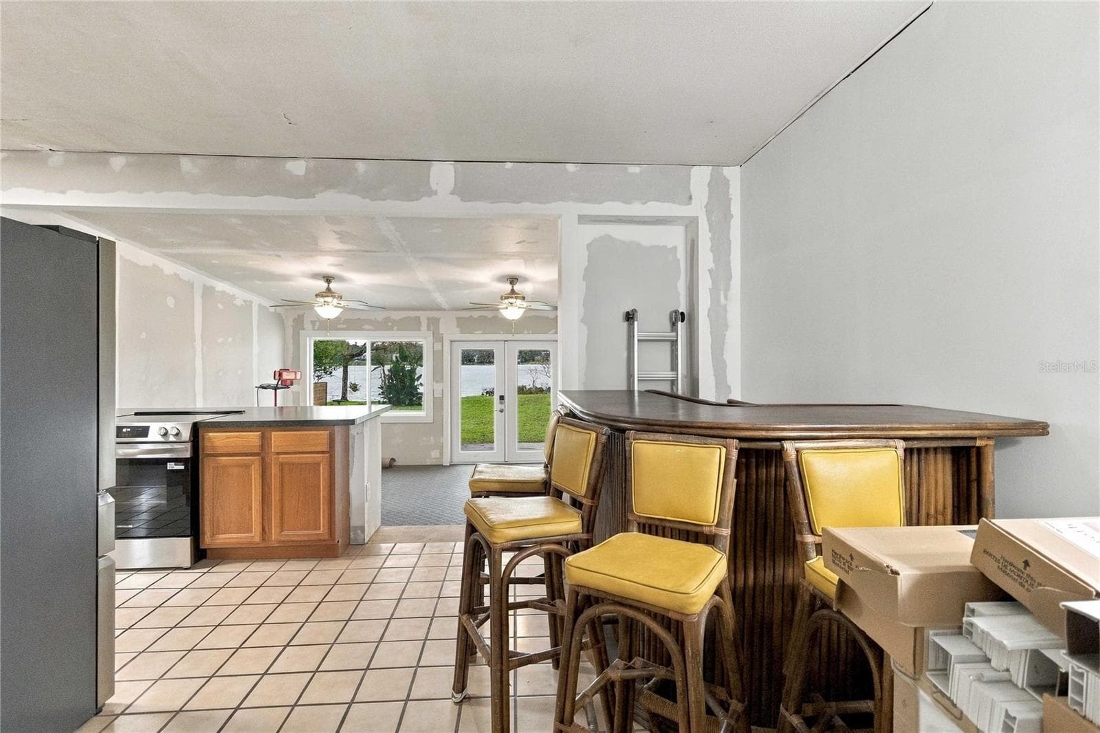 Single Family Residence at 625 GATLIN AVE, ORLANDO, photo 18 of 61