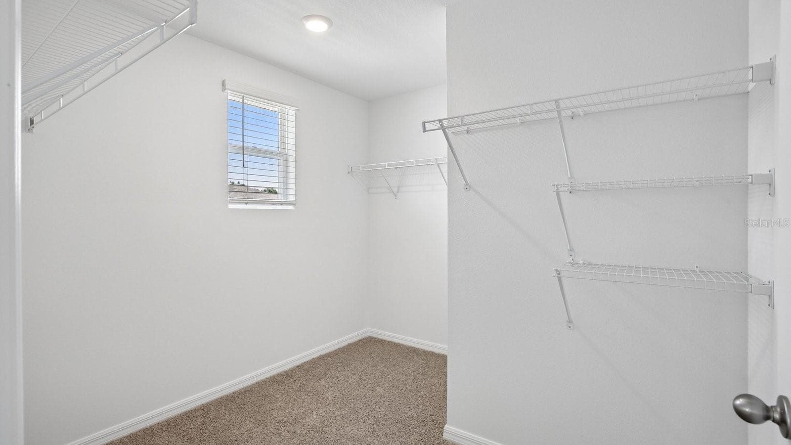 Single Family Residence at 11528 MEMORIAL DR, BROOKSVILLE, photo 12 of 14