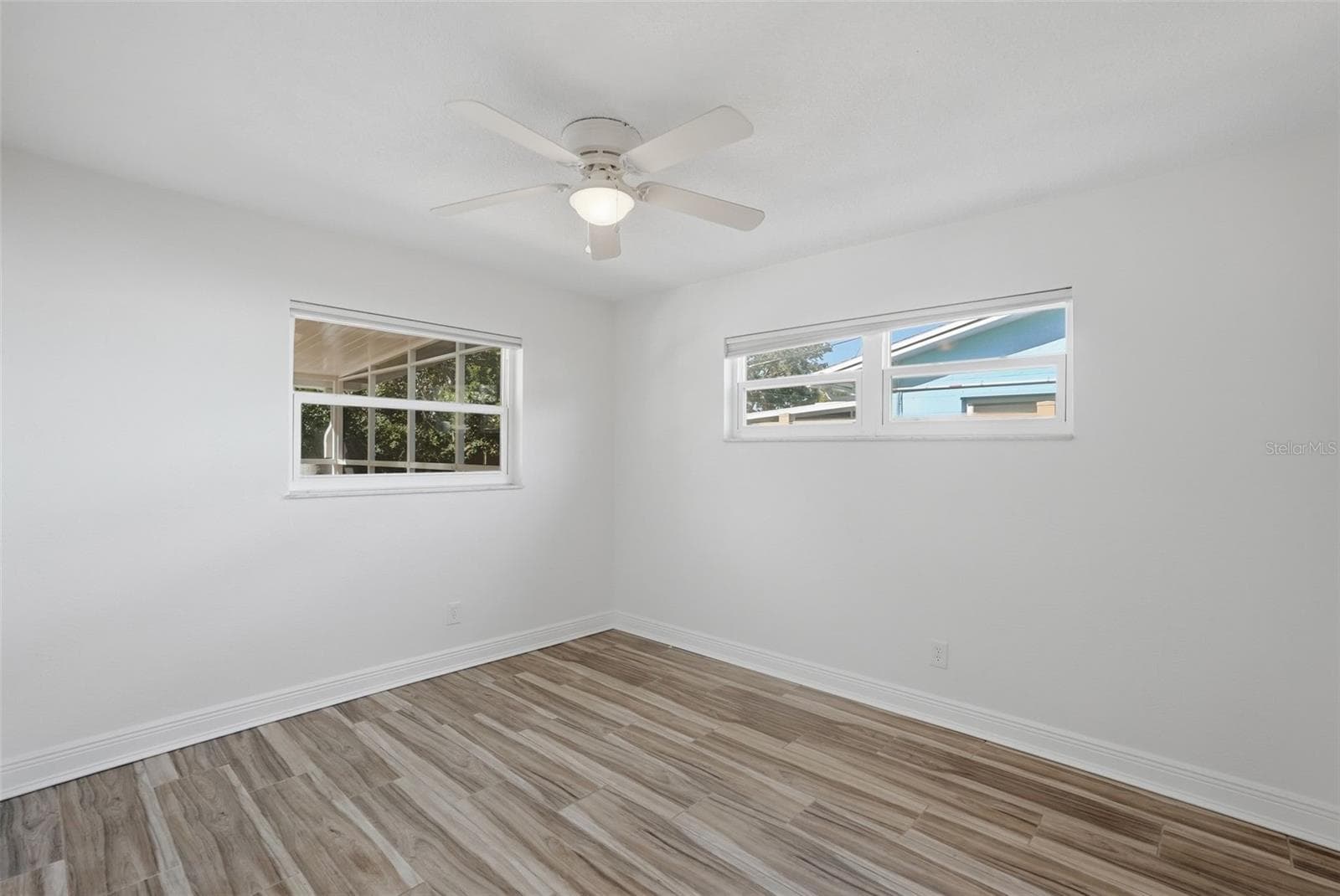 Single Family Residence at 1460 69TH PL S, ST PETERSBURG, photo 8 of 45