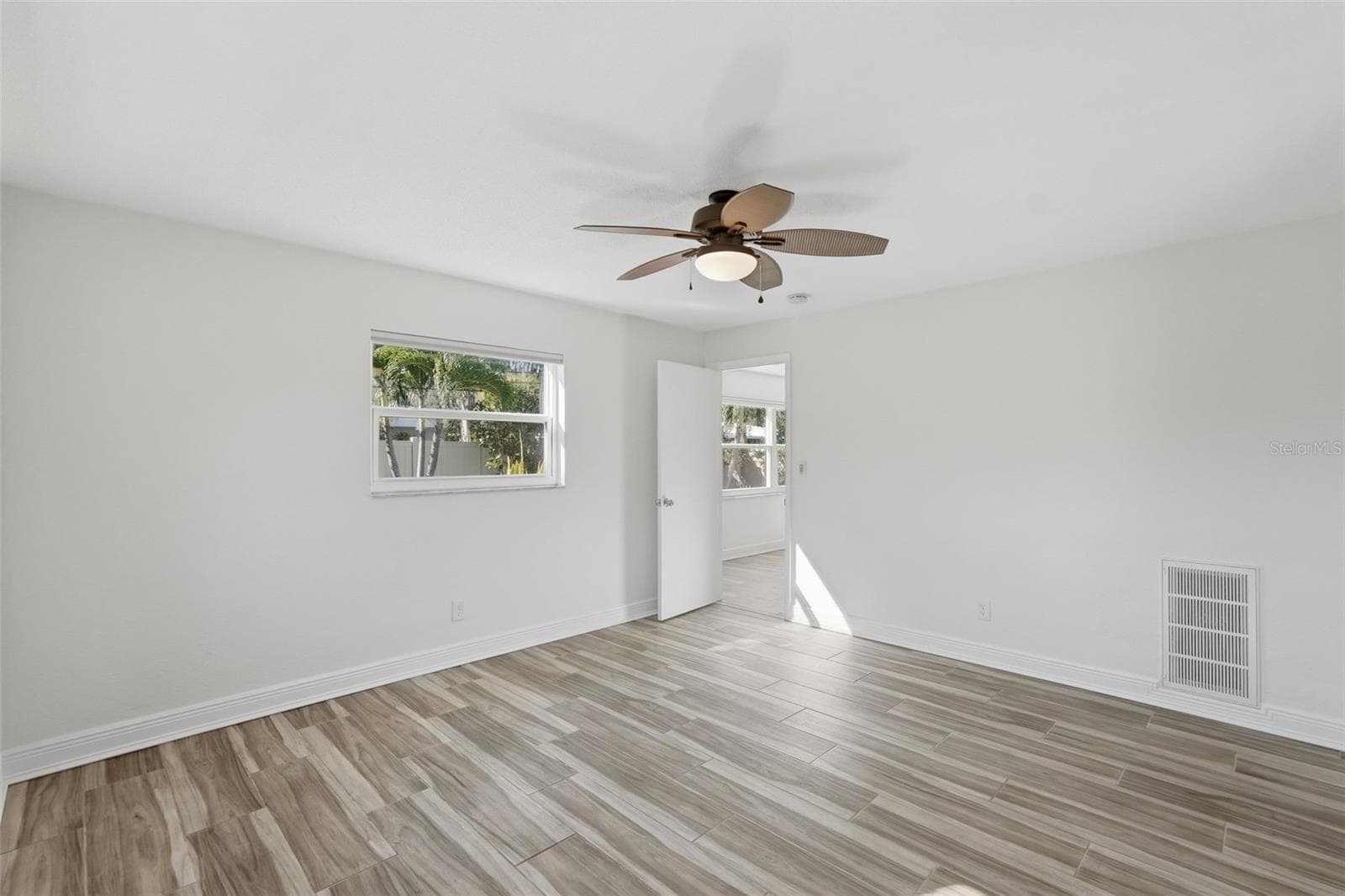 Single Family Residence at 1460 69TH PL S, ST PETERSBURG, photo 26 of 45