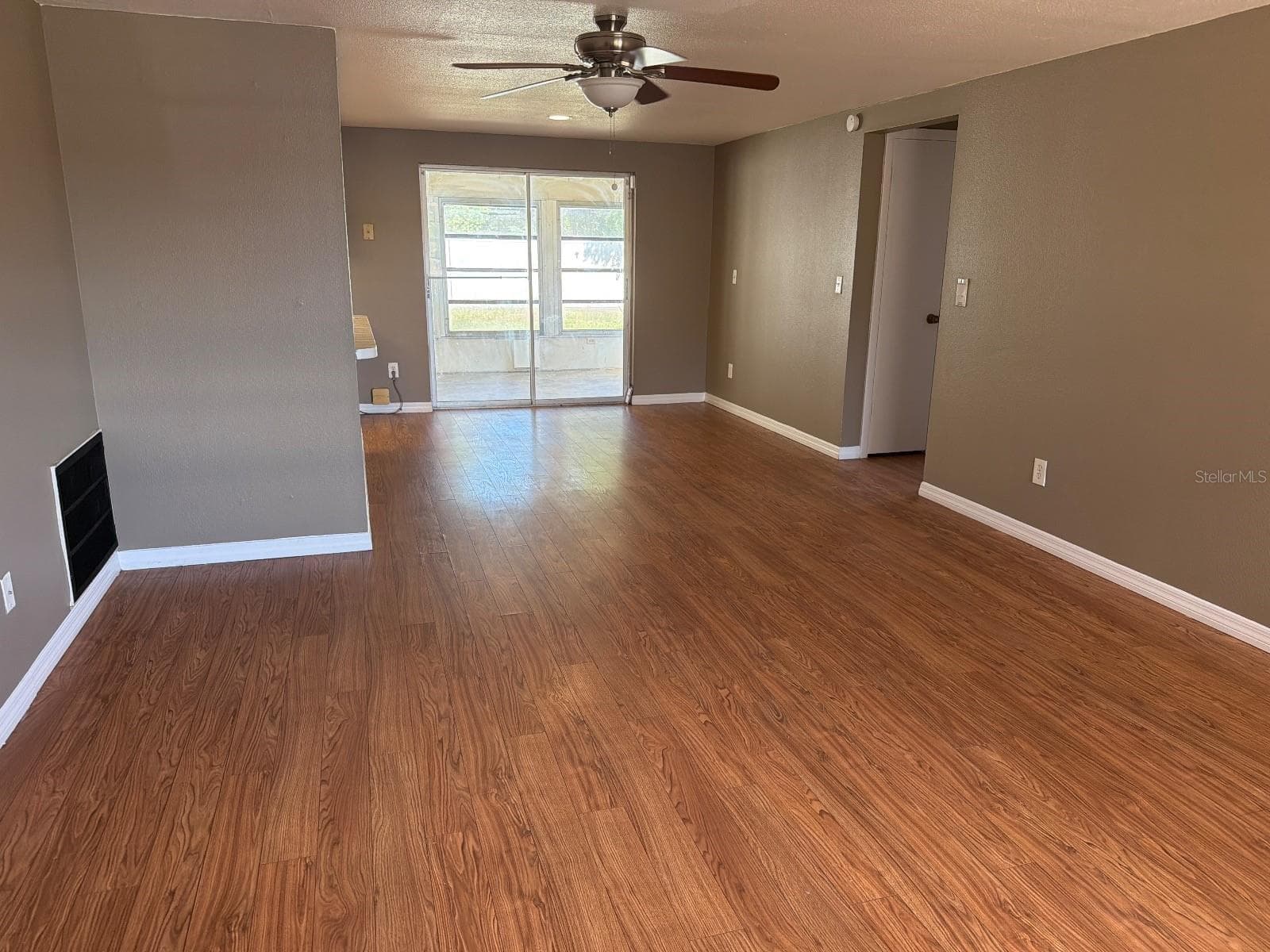 Single Family Residence at 6639 TRIPOLI WAY, PORT RICHEY, photo 3 of 38