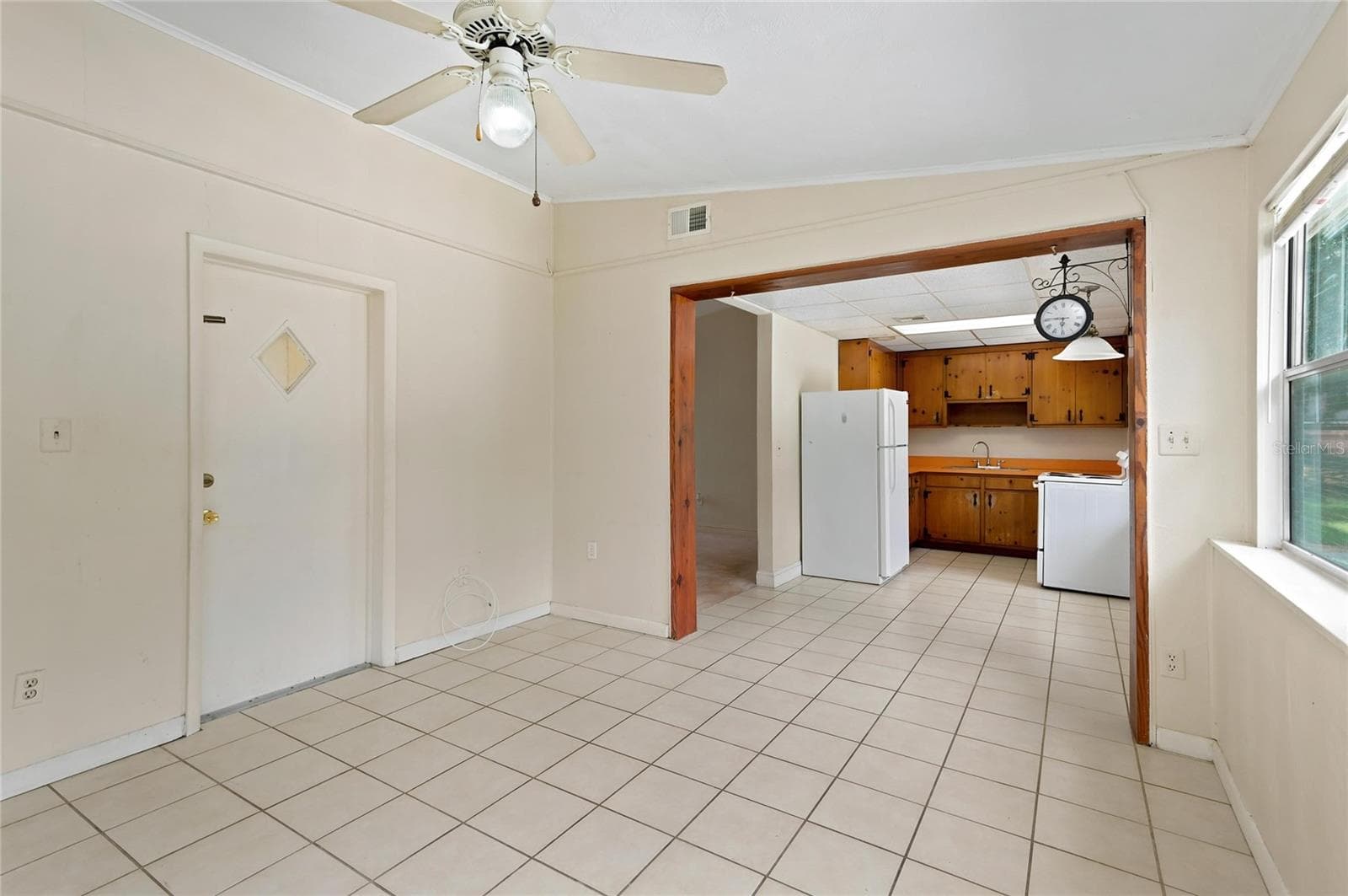 Single Family Residence at 833 TURNBULL AVE, ALTAMONTE SPRINGS, photo 11 of 35