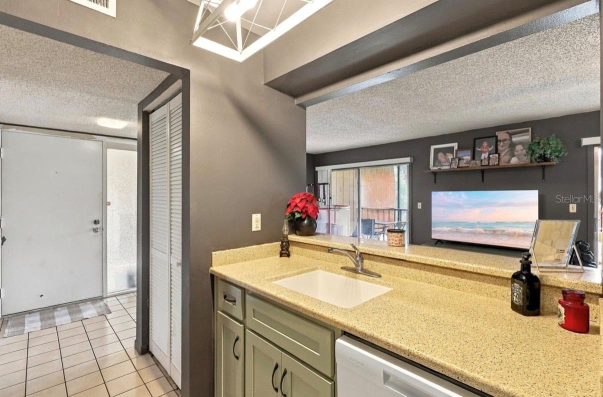 Condominium at 130 JASMINE WOODS CT #8D, DELTONA, photo 14 of 30