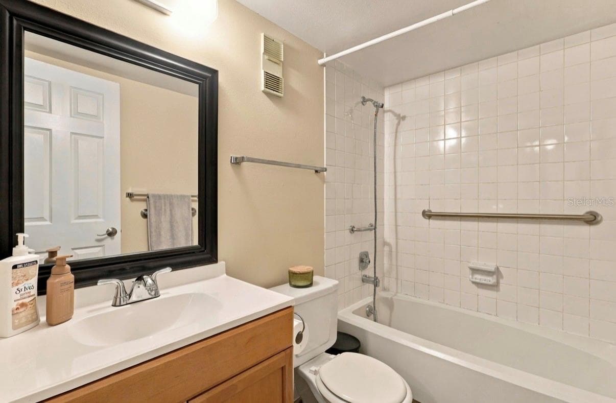 Condominium at 130 JASMINE WOODS CT #8D, DELTONA, photo 18 of 30